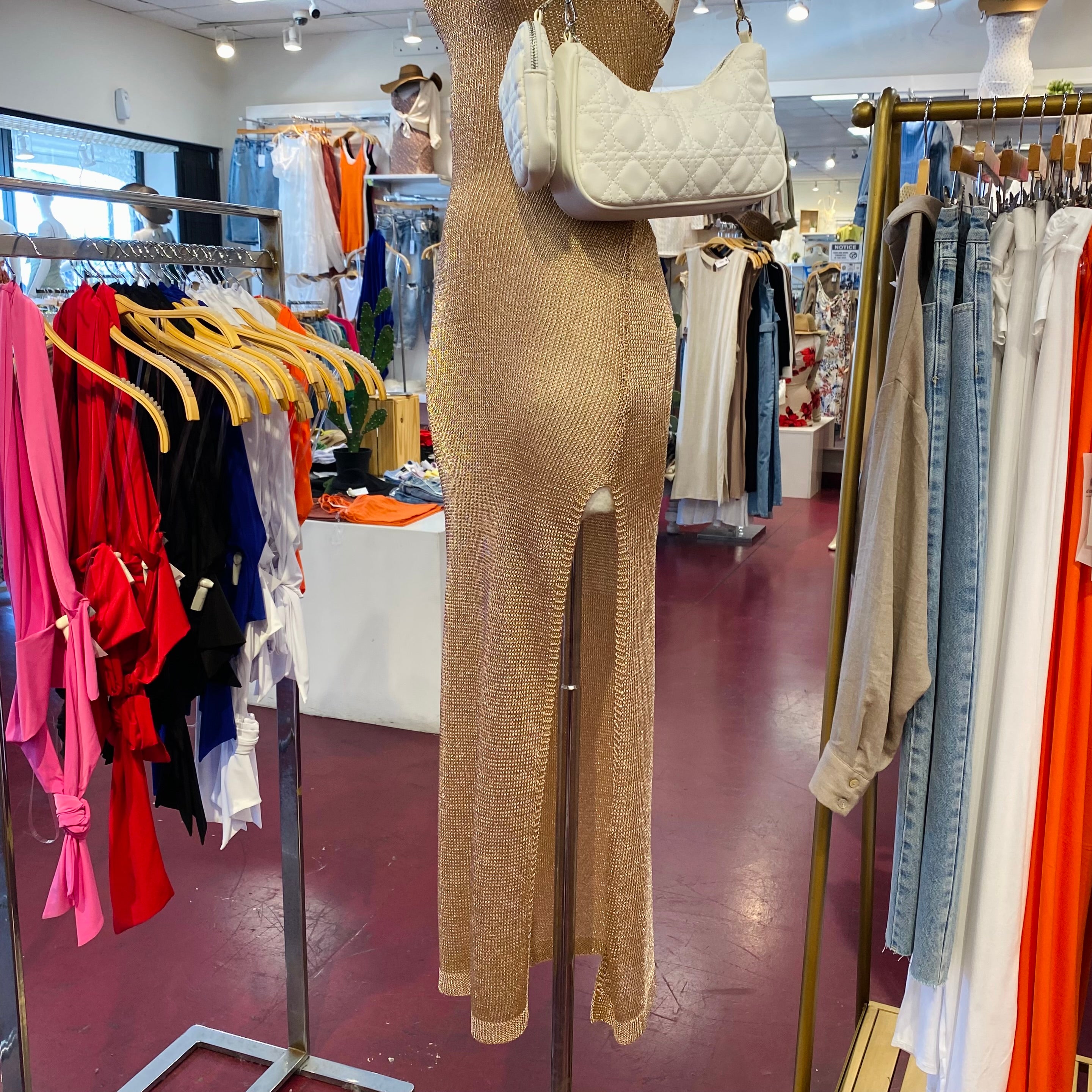 Viviann Dress (Rose)