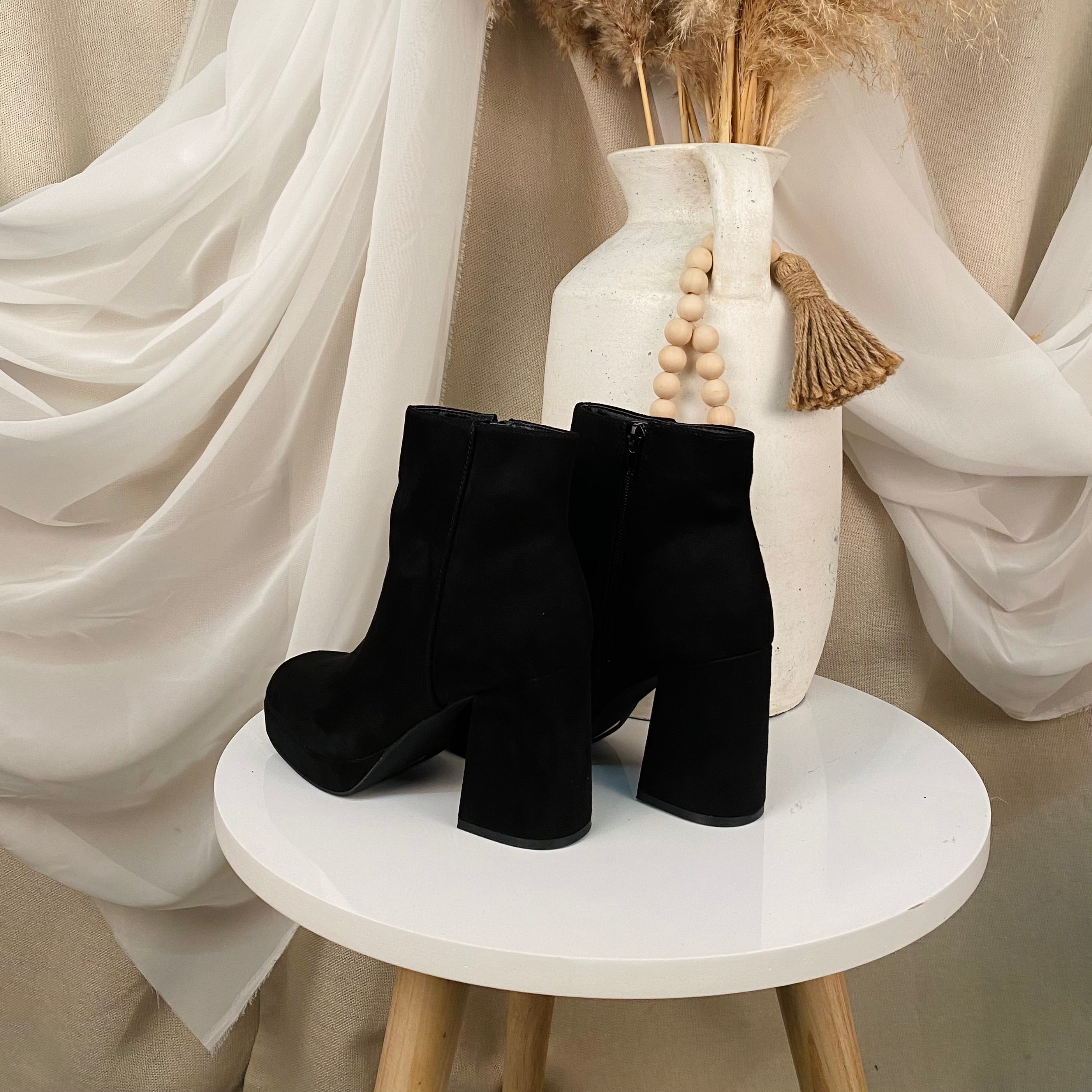 Tony Booties (Suede Black)