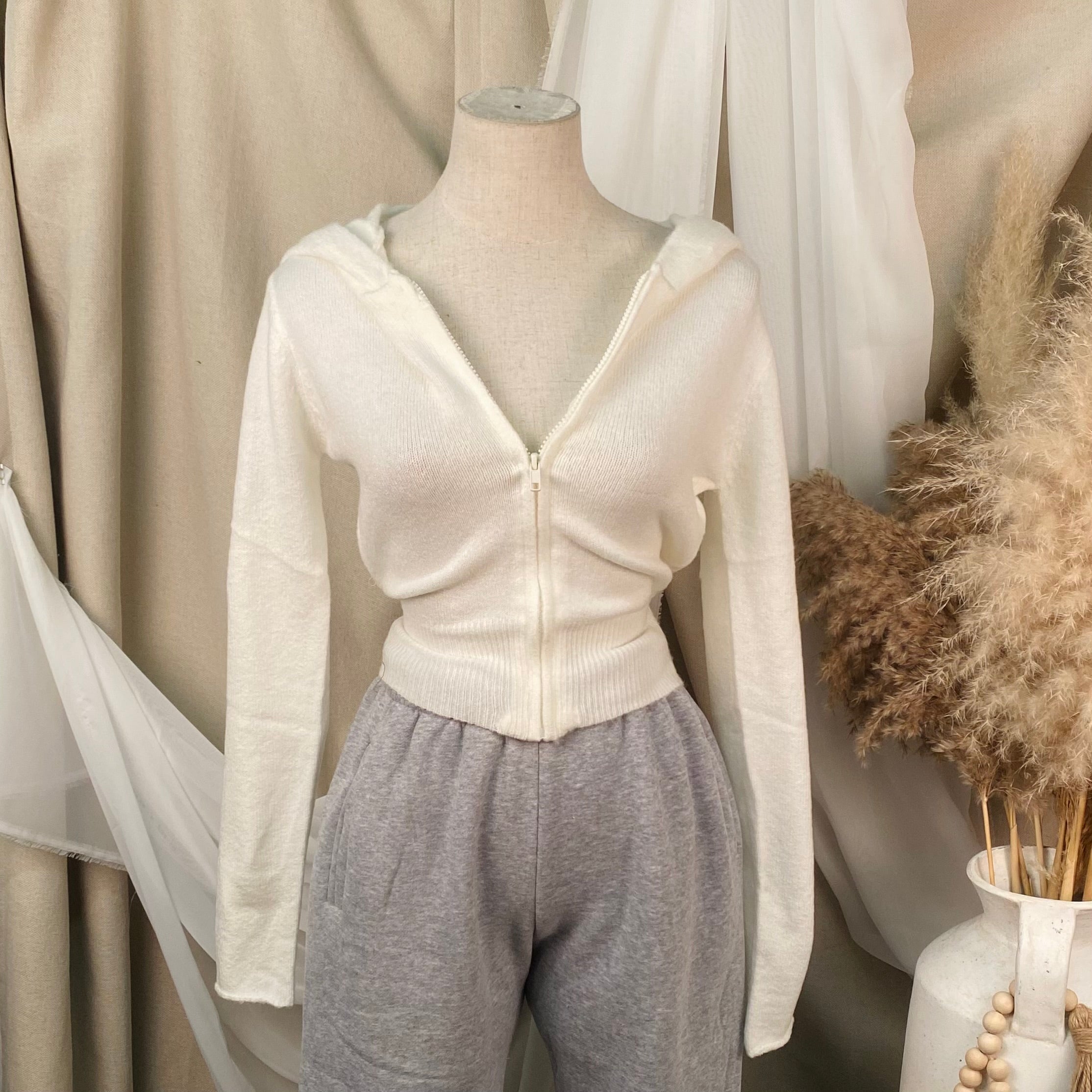 Kathie Crop Sweater (White)