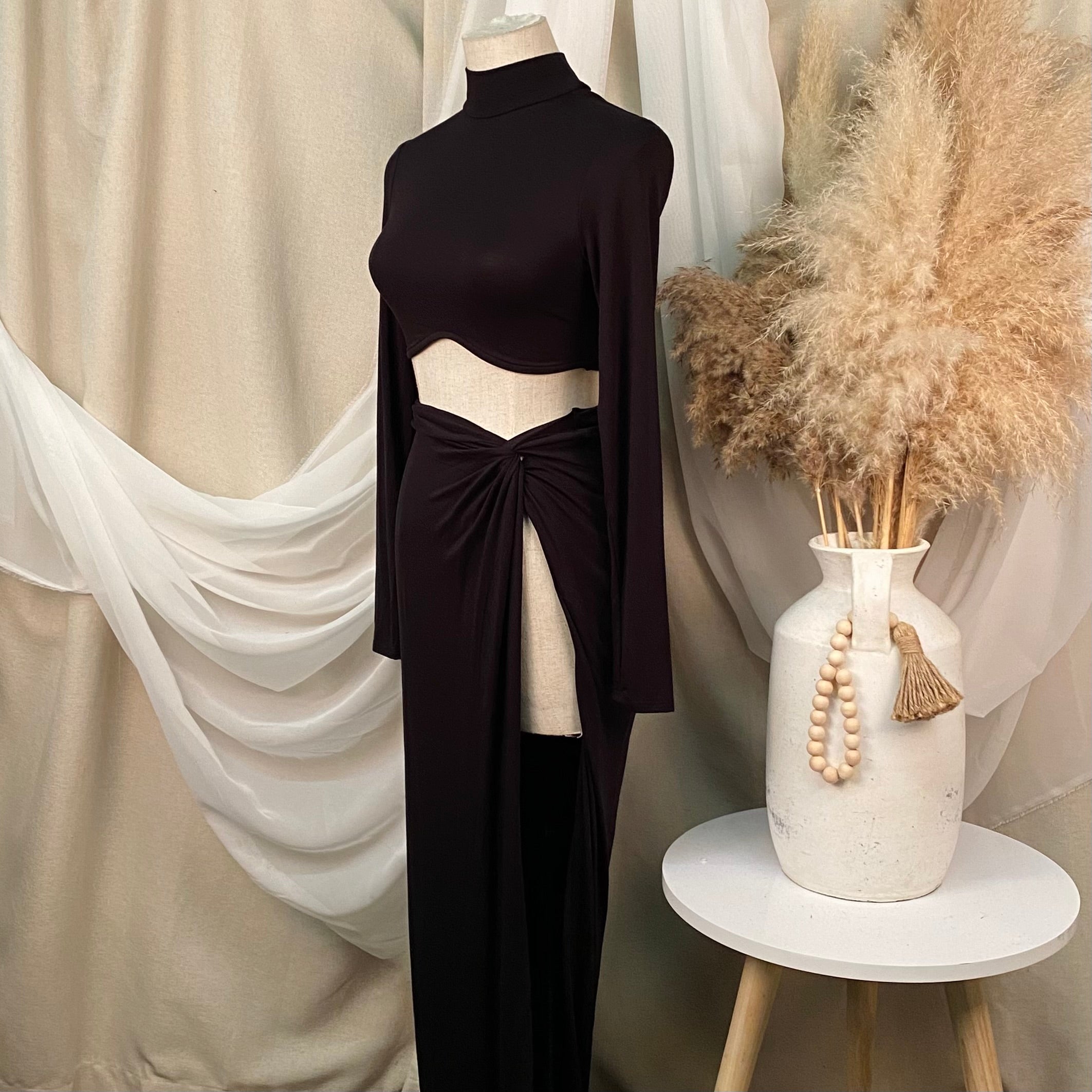 Evelyn Skirt Set (Black)