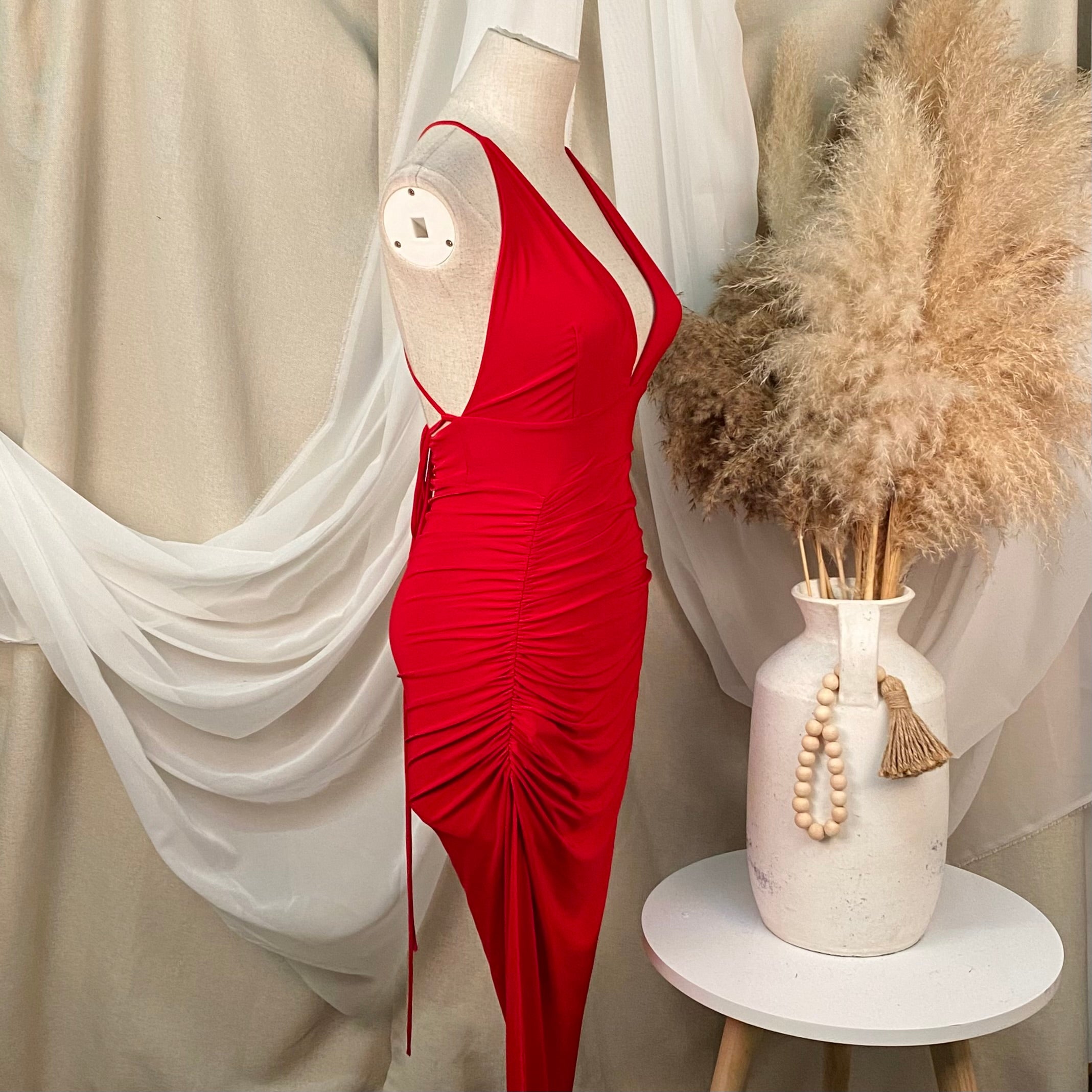 Vivan Halter Dress (Red)