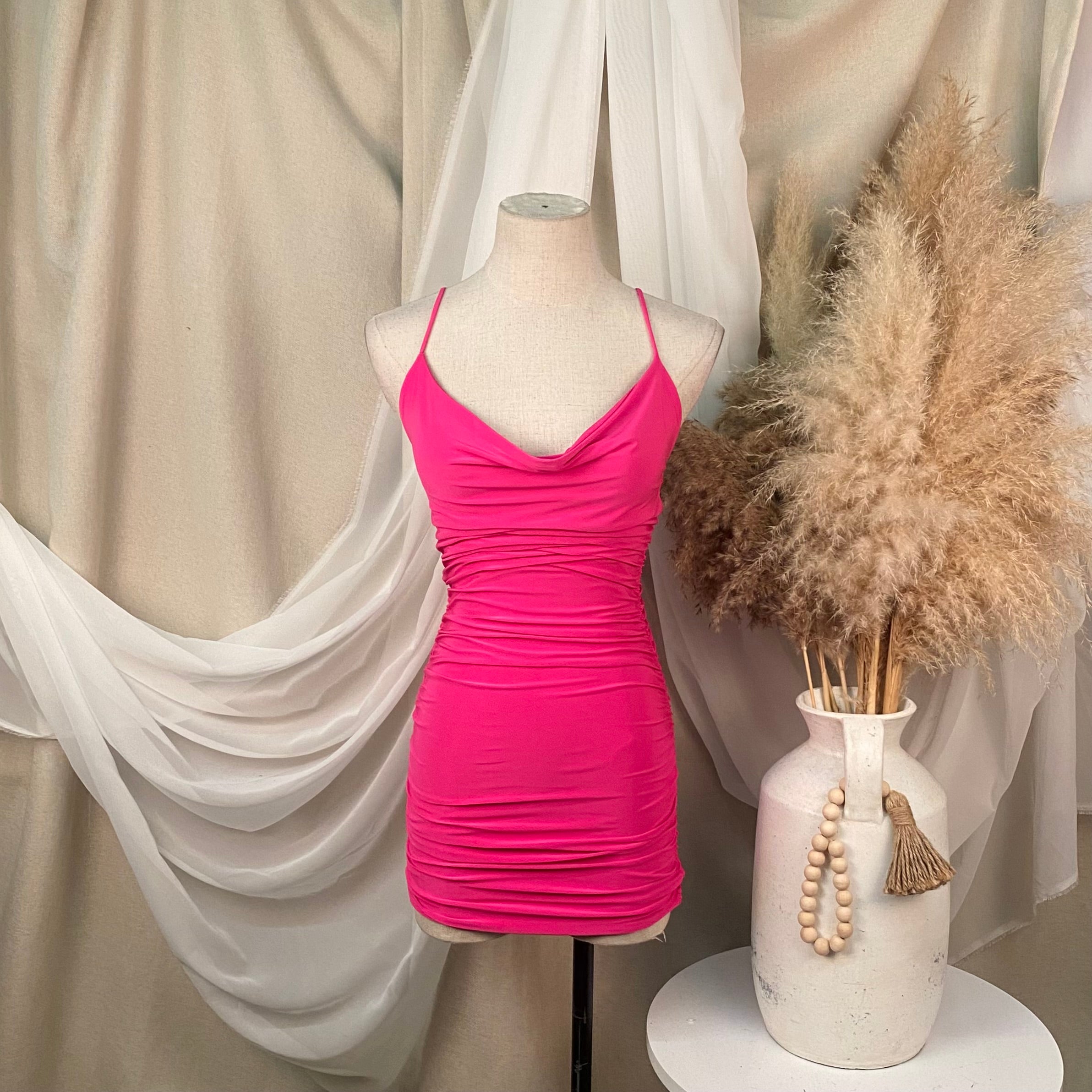 Olivia Halter Dress (Pink)