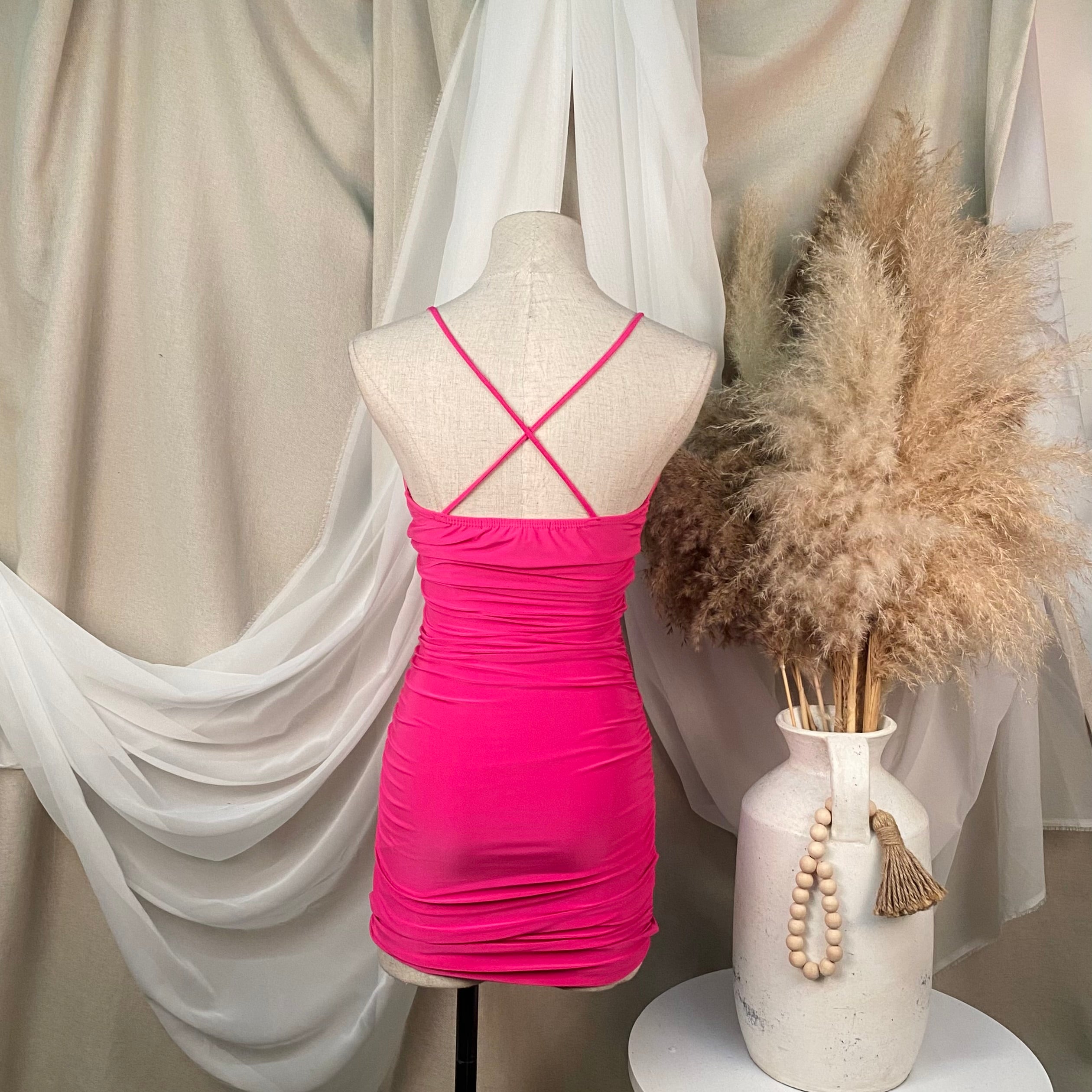 Olivia Halter Dress (Pink)