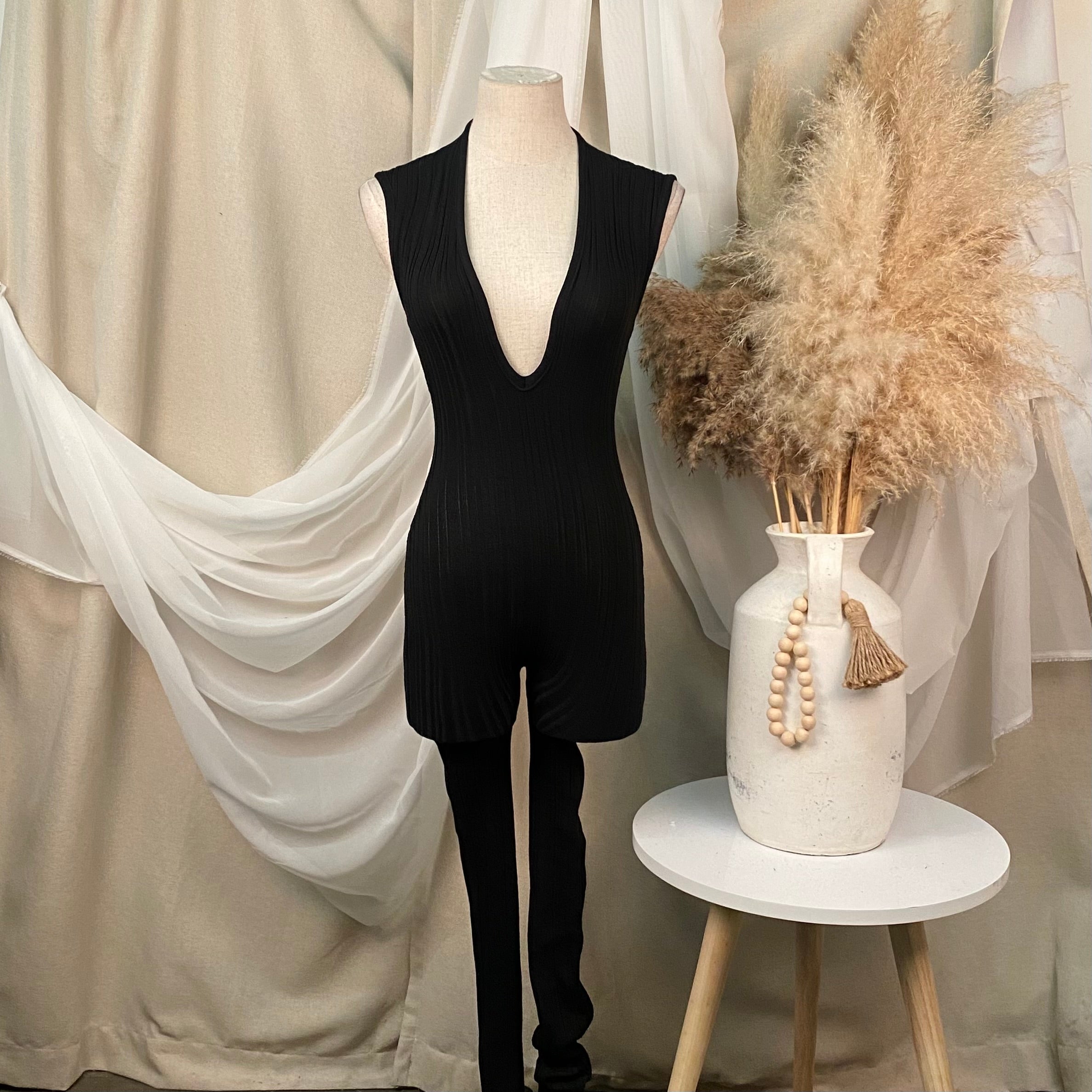Luna Jumpsuit (Black)