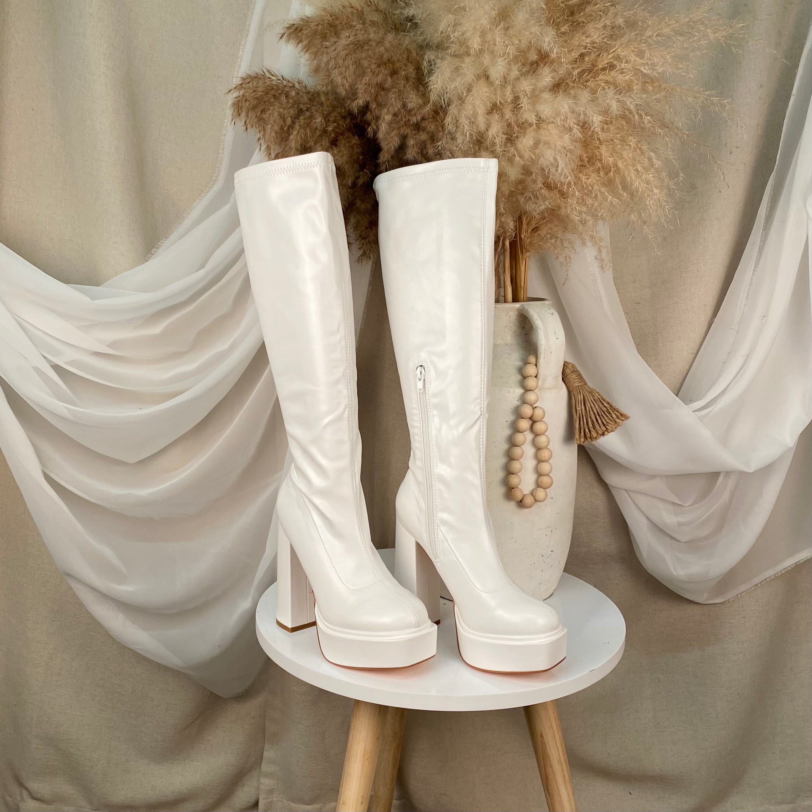 Angelo Leather Boots (White)