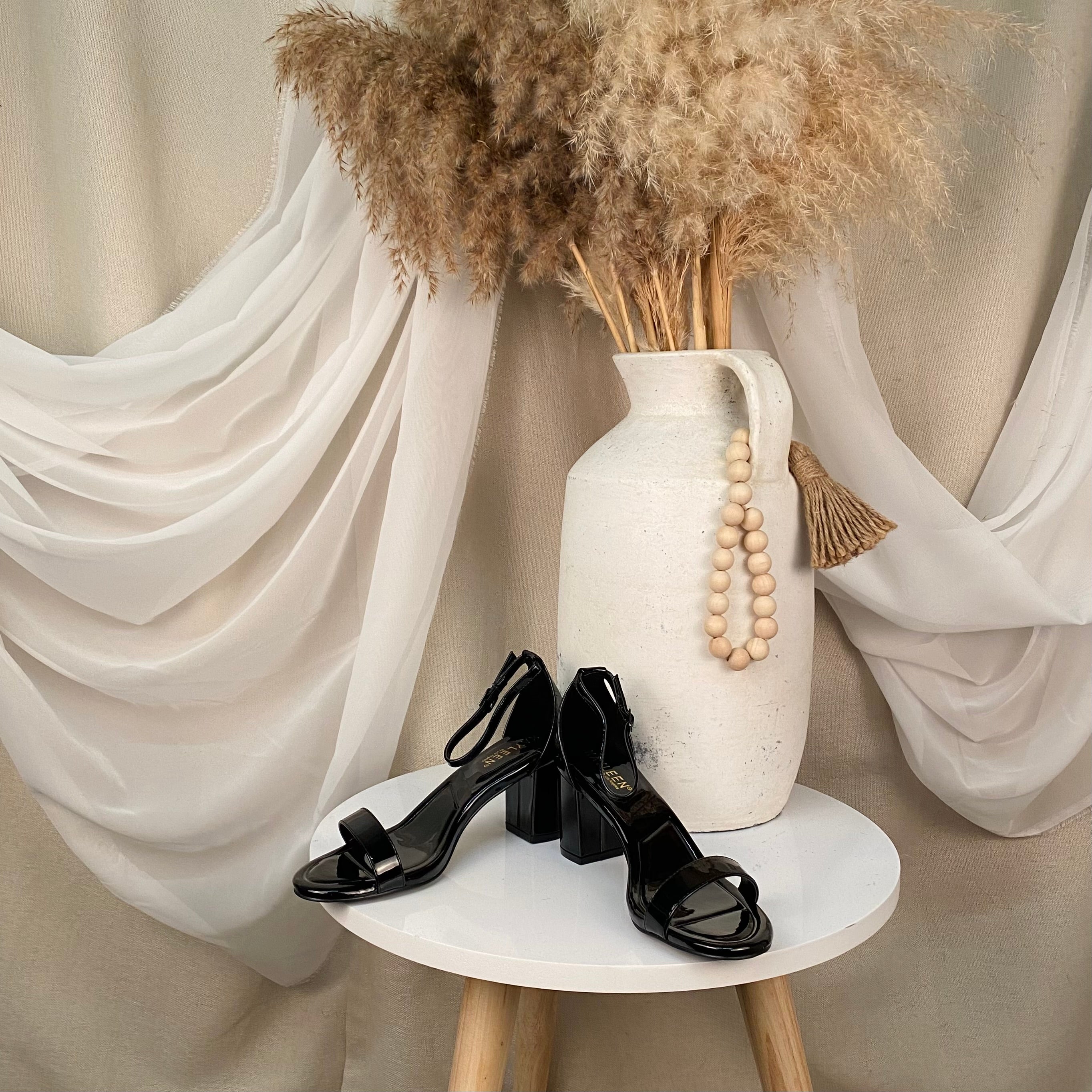 Dessie Heels (Black)