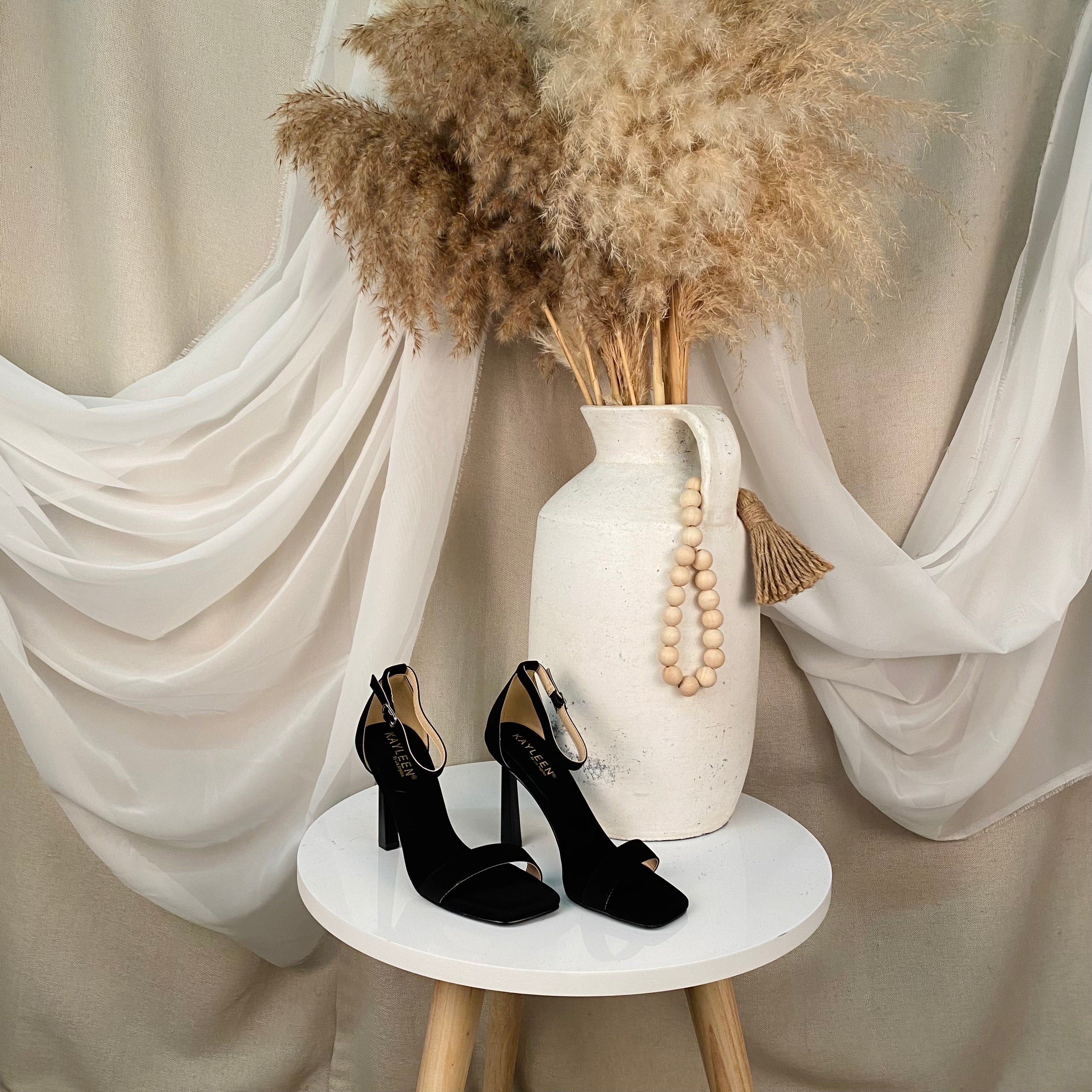 Araceli Suede Heels (Black)