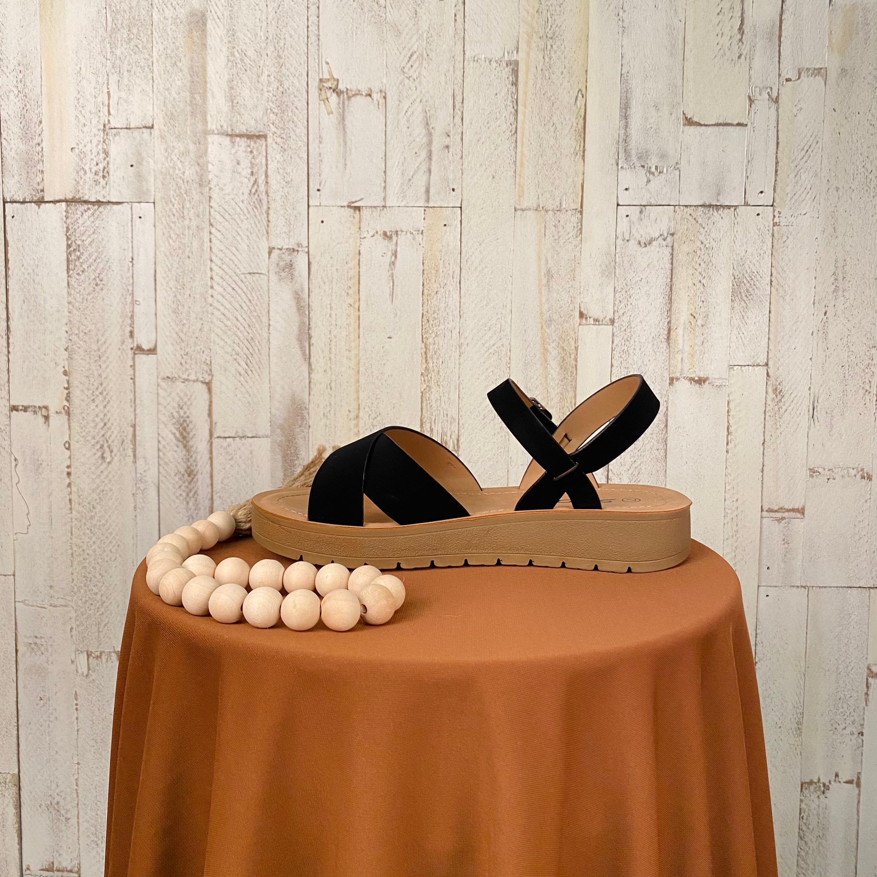 Steve Sandals (Black)