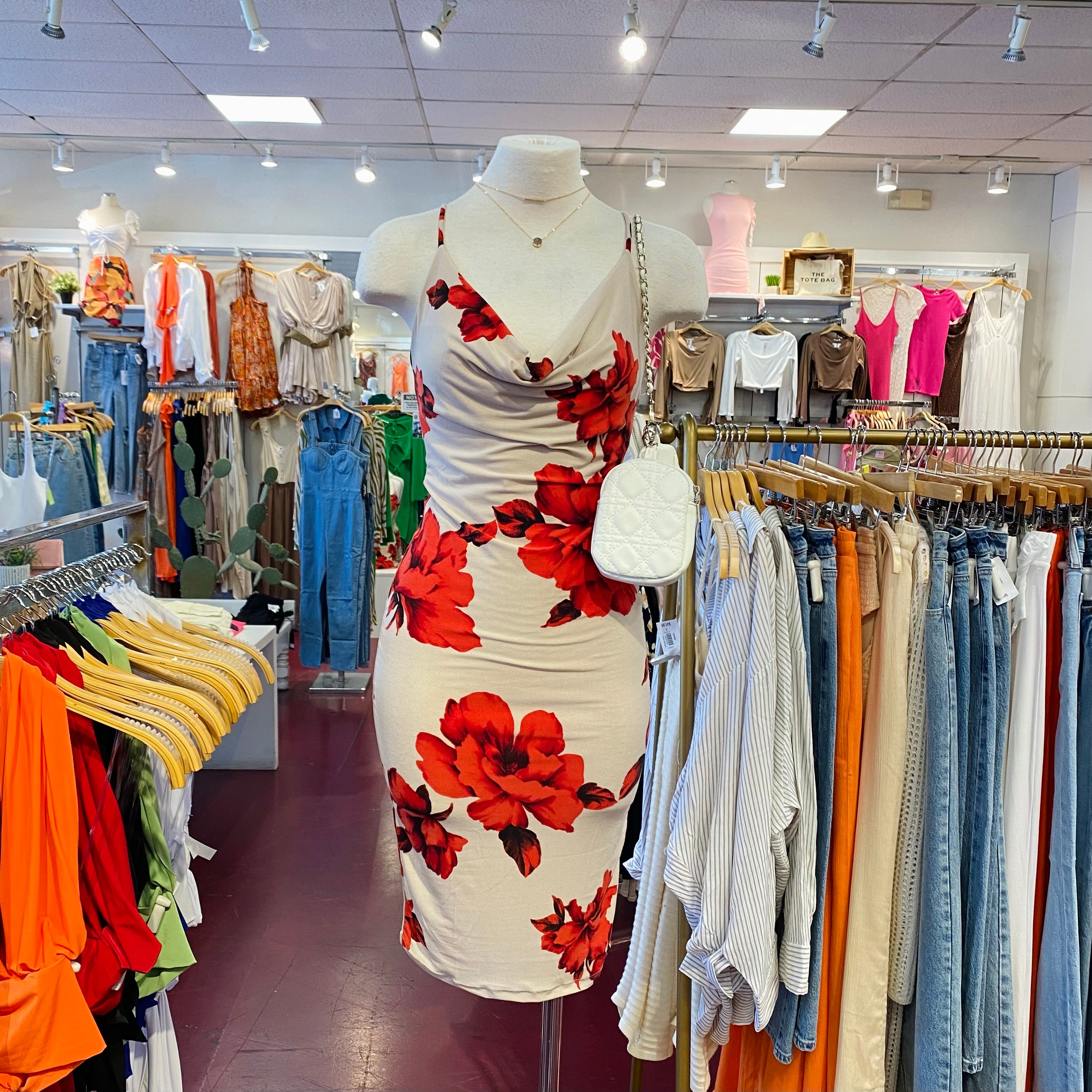 Annie Floral Dress (Taupe)