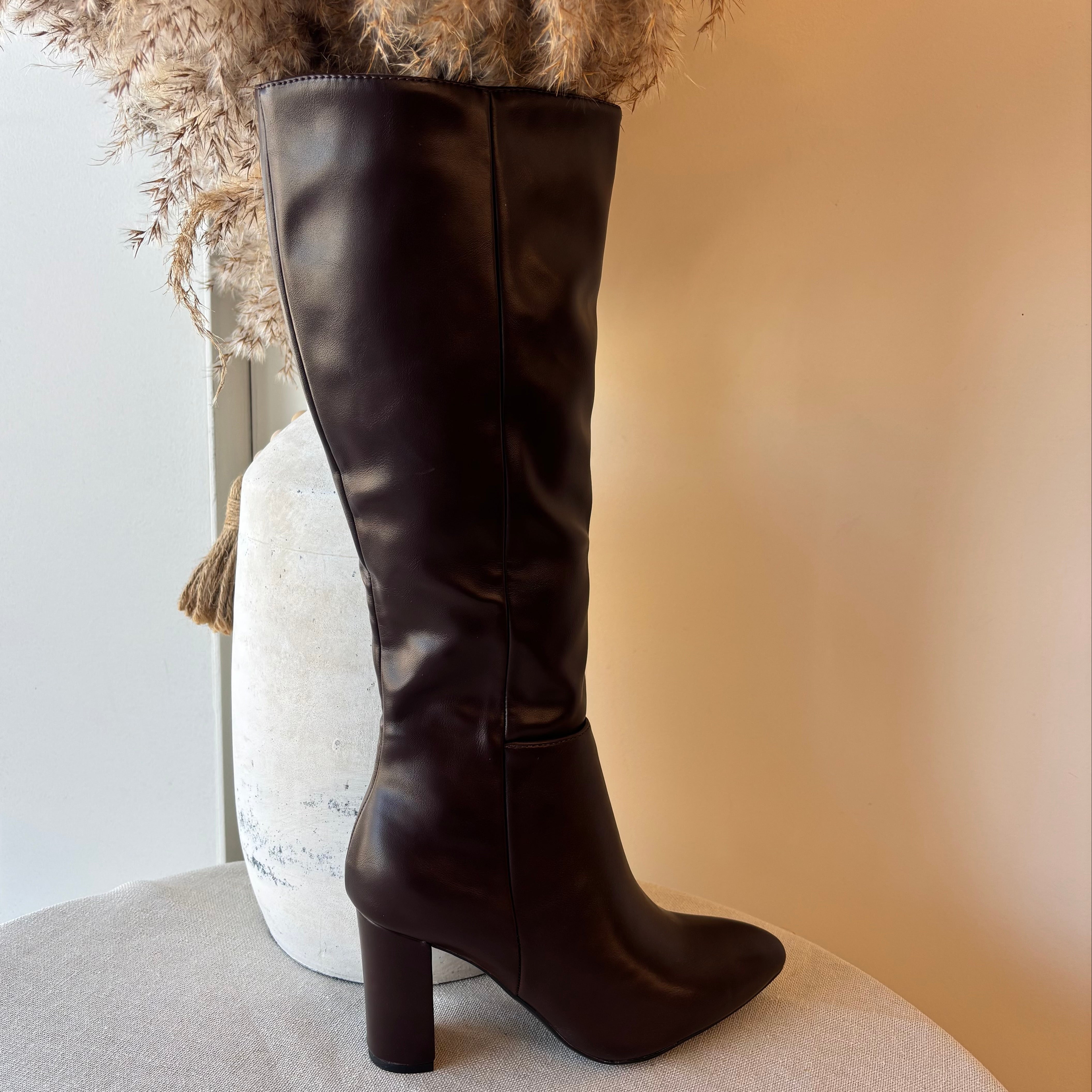 Selena Boots (Brown)