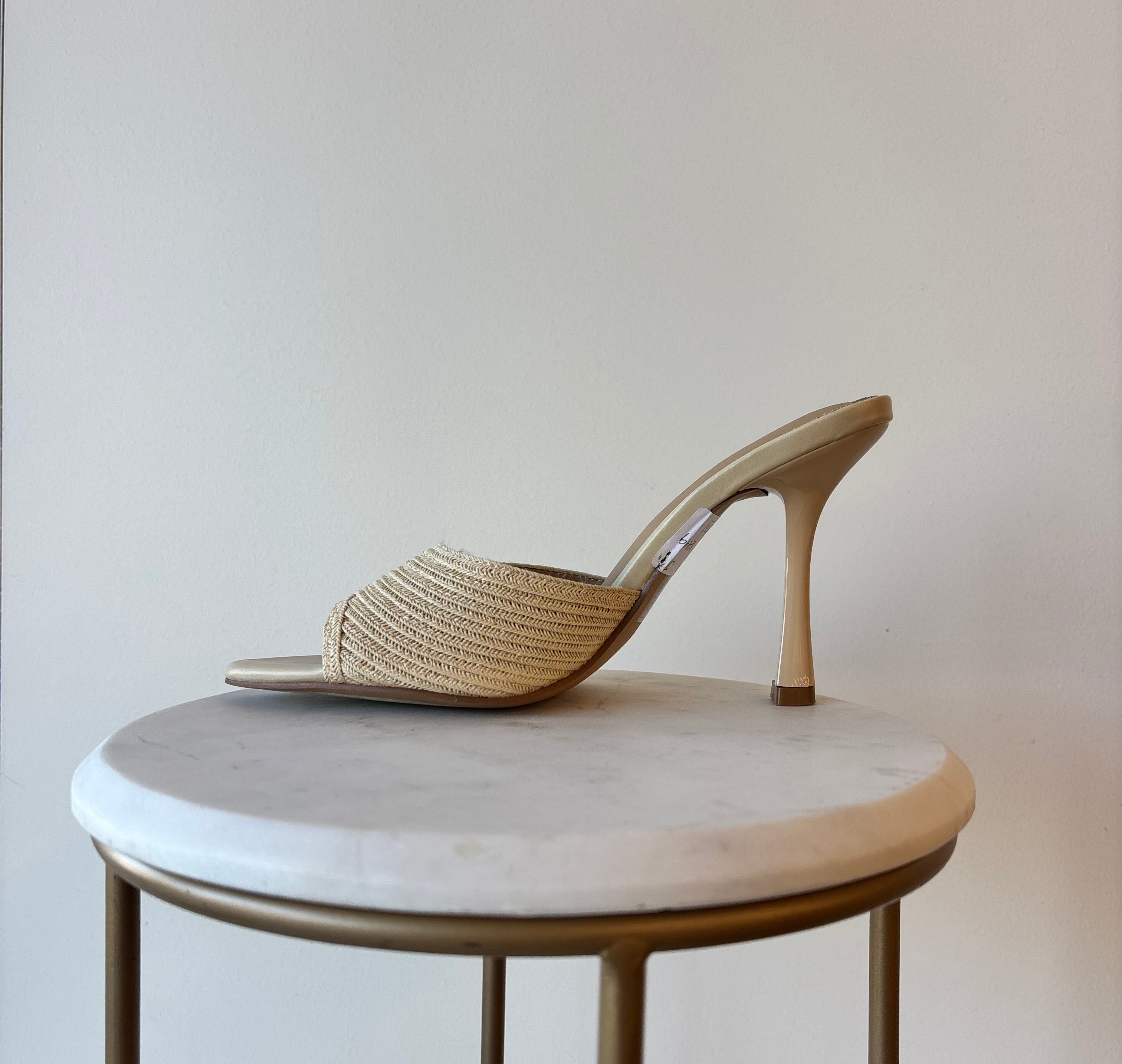 Zoe Heels (Bone)