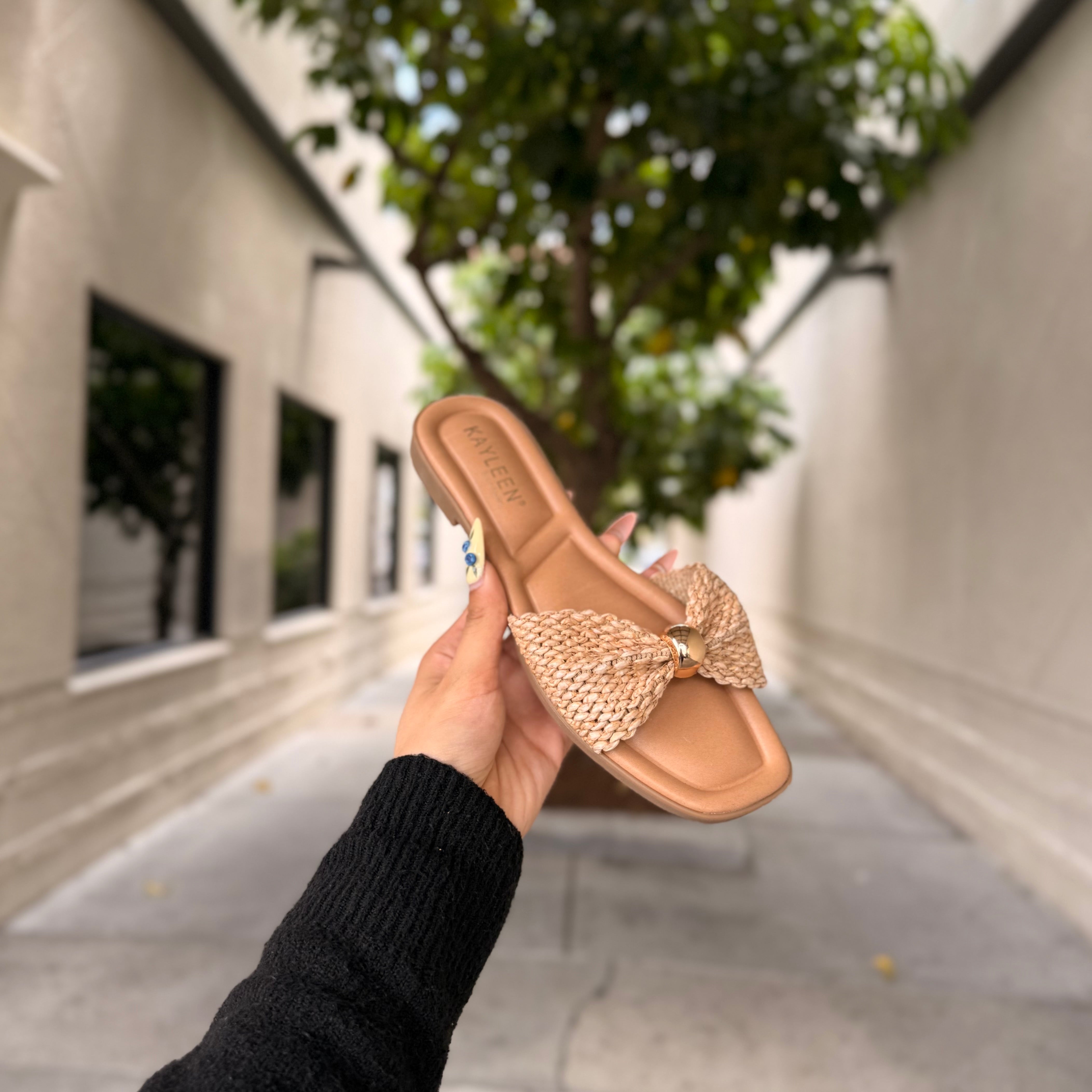 Kathy Sandals (Natural)