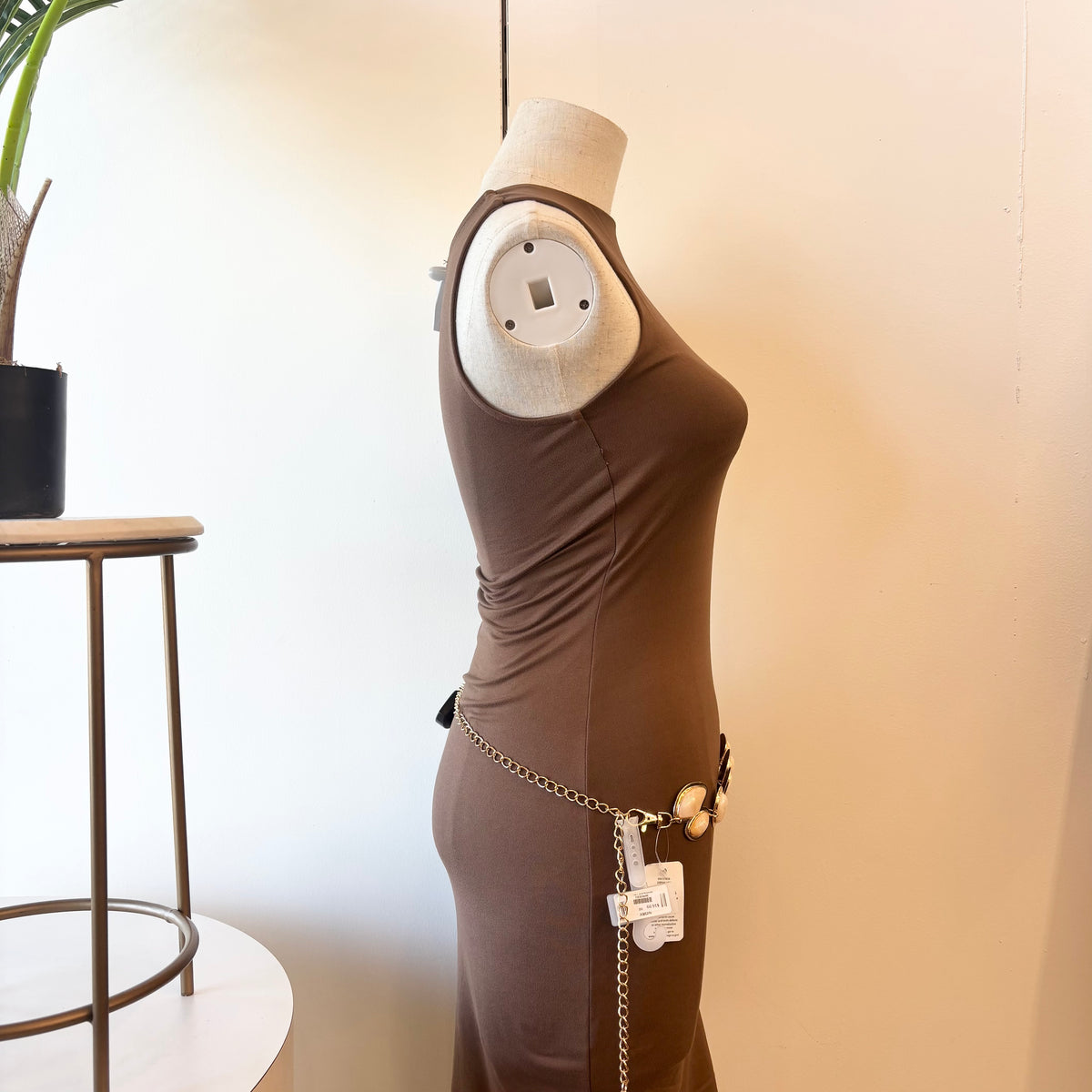 Gwen Dress (Chestnut)