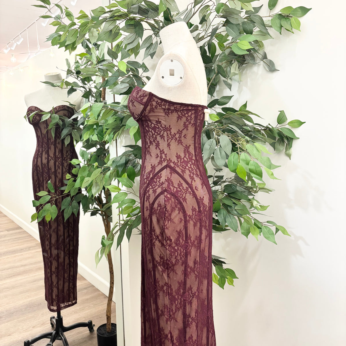 Kimmy Dress (Eggplant)
