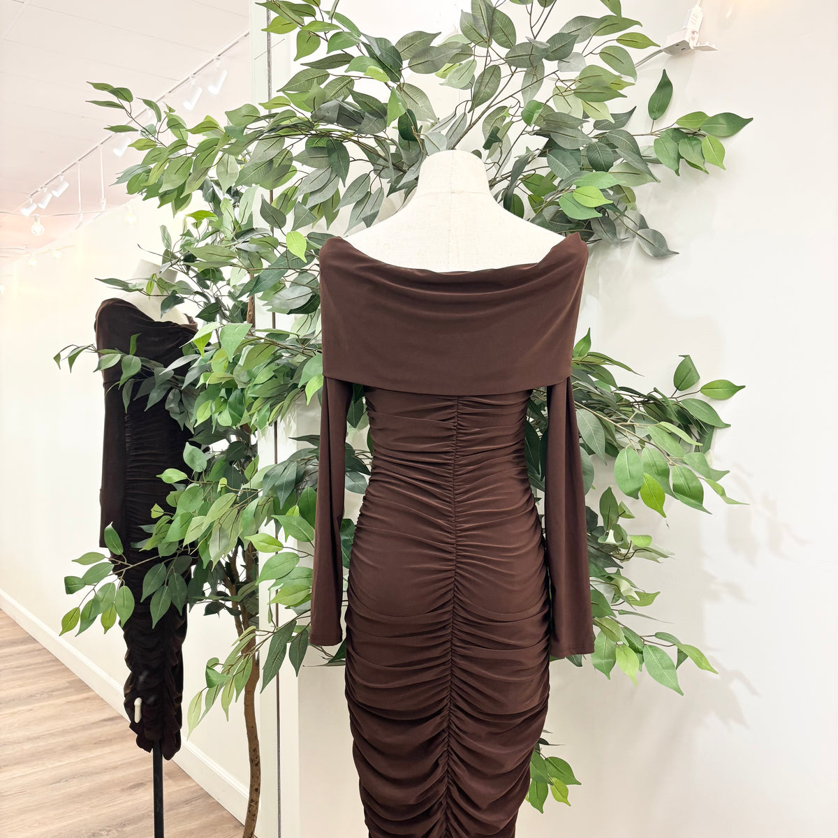 Jacqueline Dress (Brown)