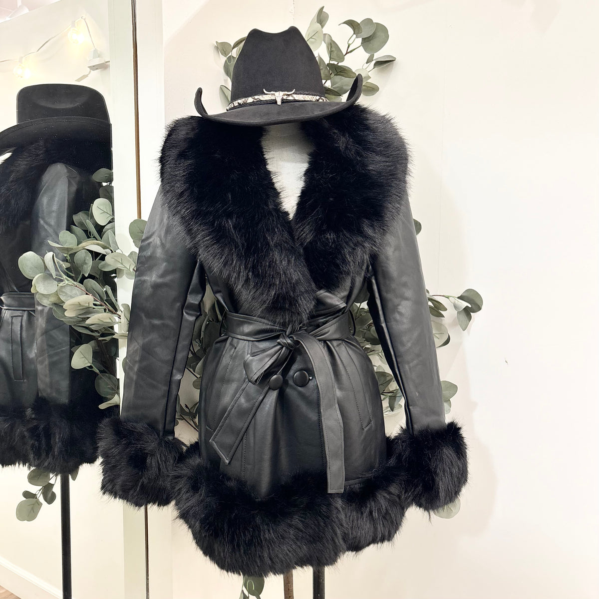Lily Coat (Black)