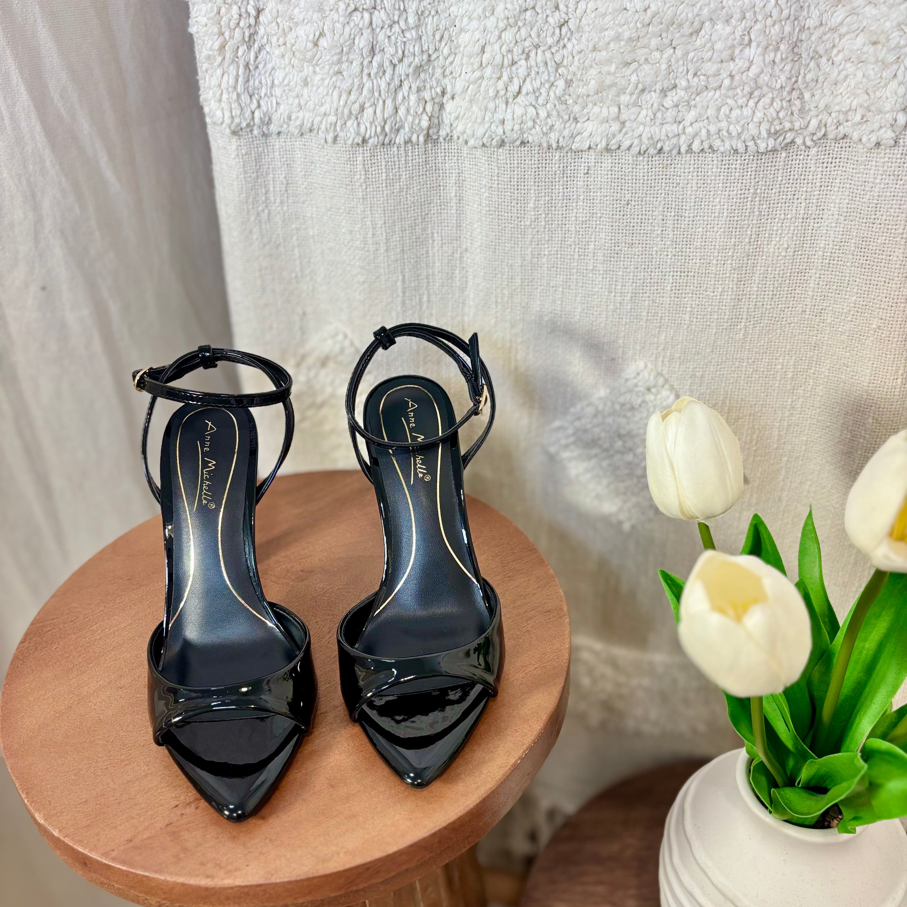 Natasha Heels (Black)