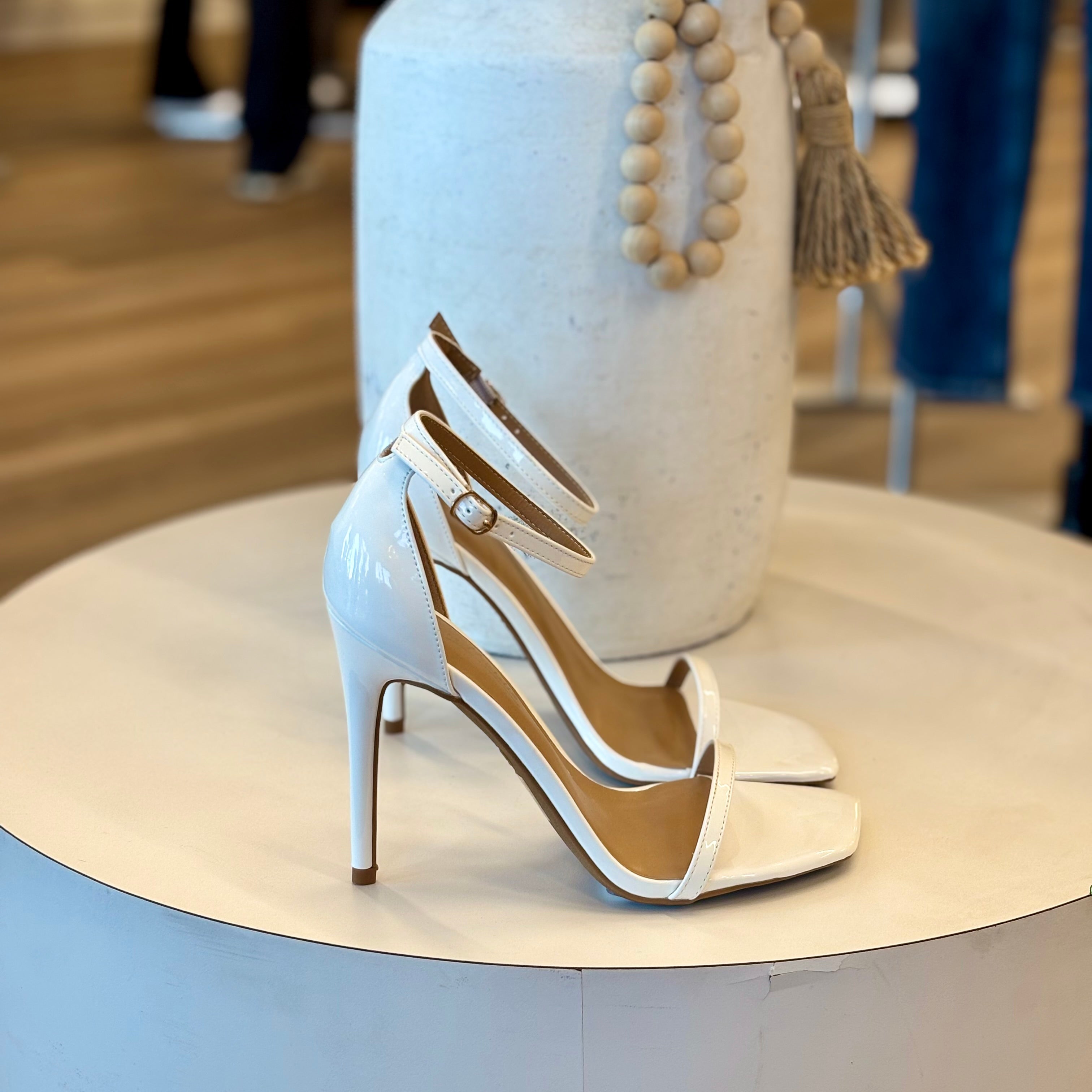 Cynthia Heels (White)