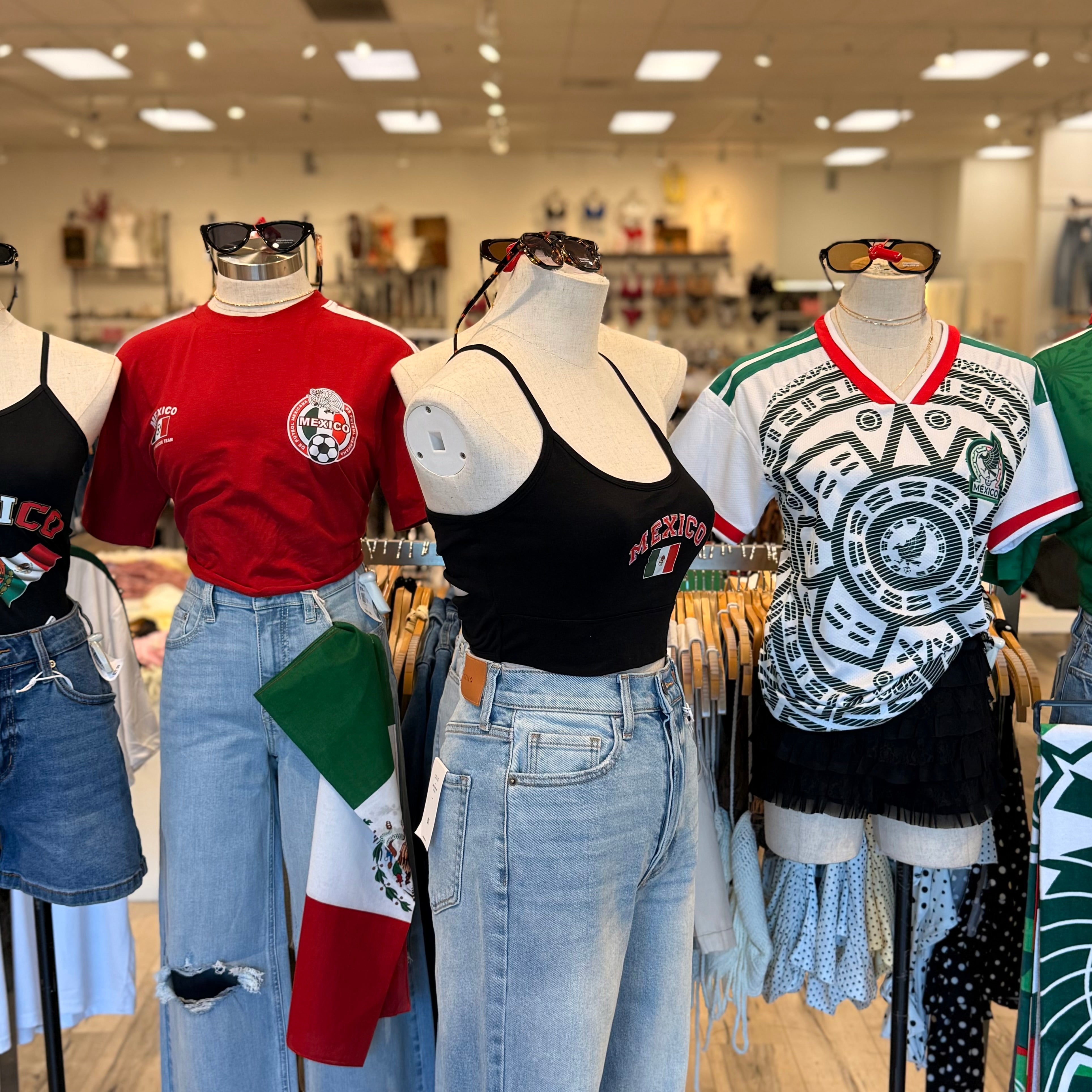 Mexico Crop Top (Black)