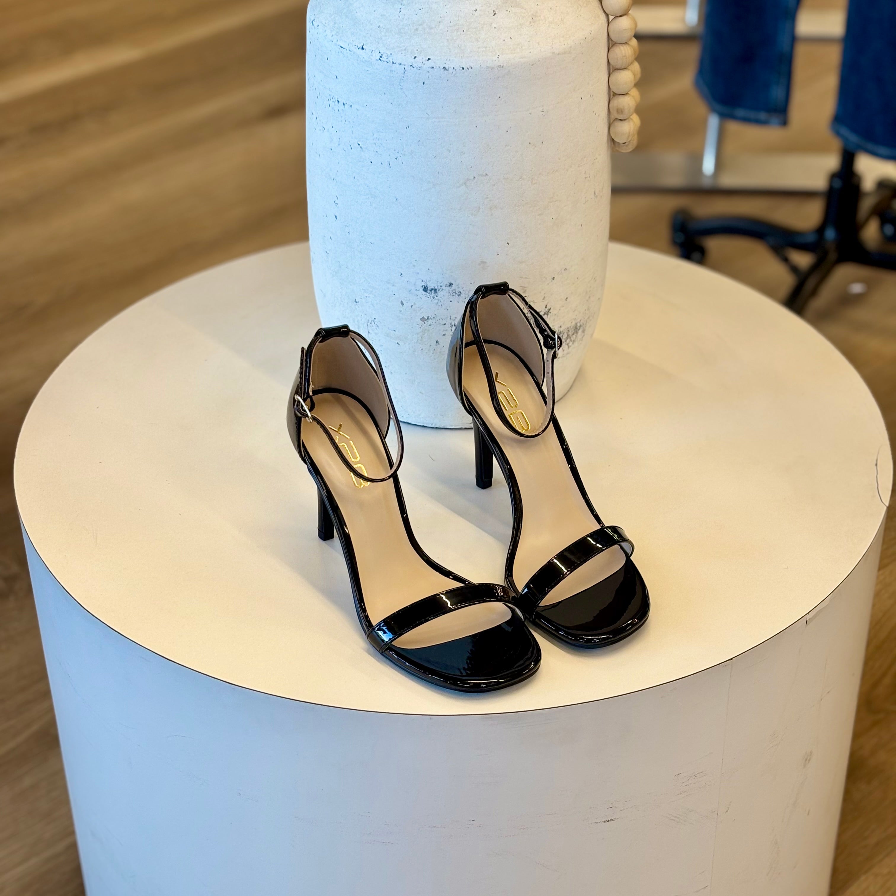 Romi Heels (Black)