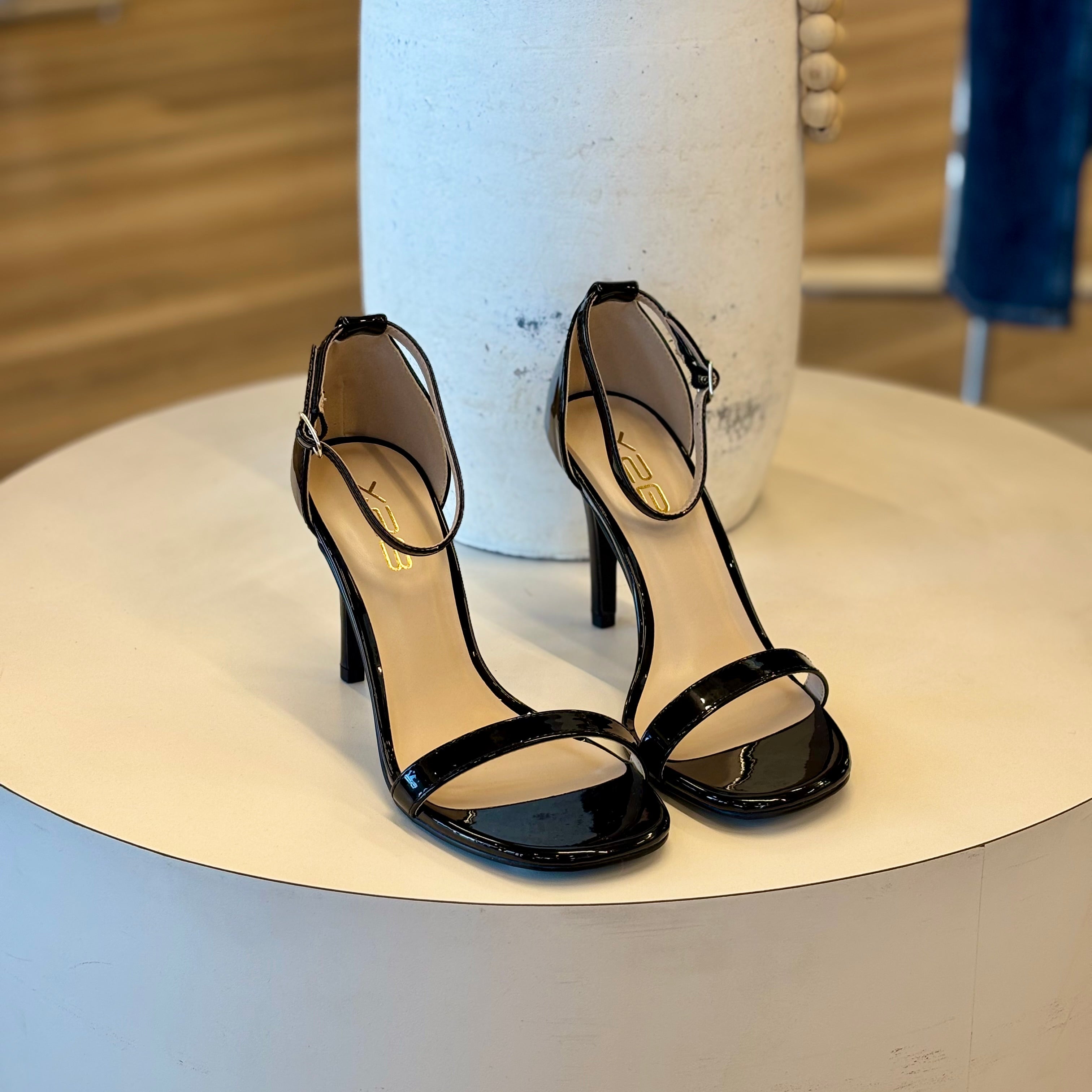 Romi Heels (Black)