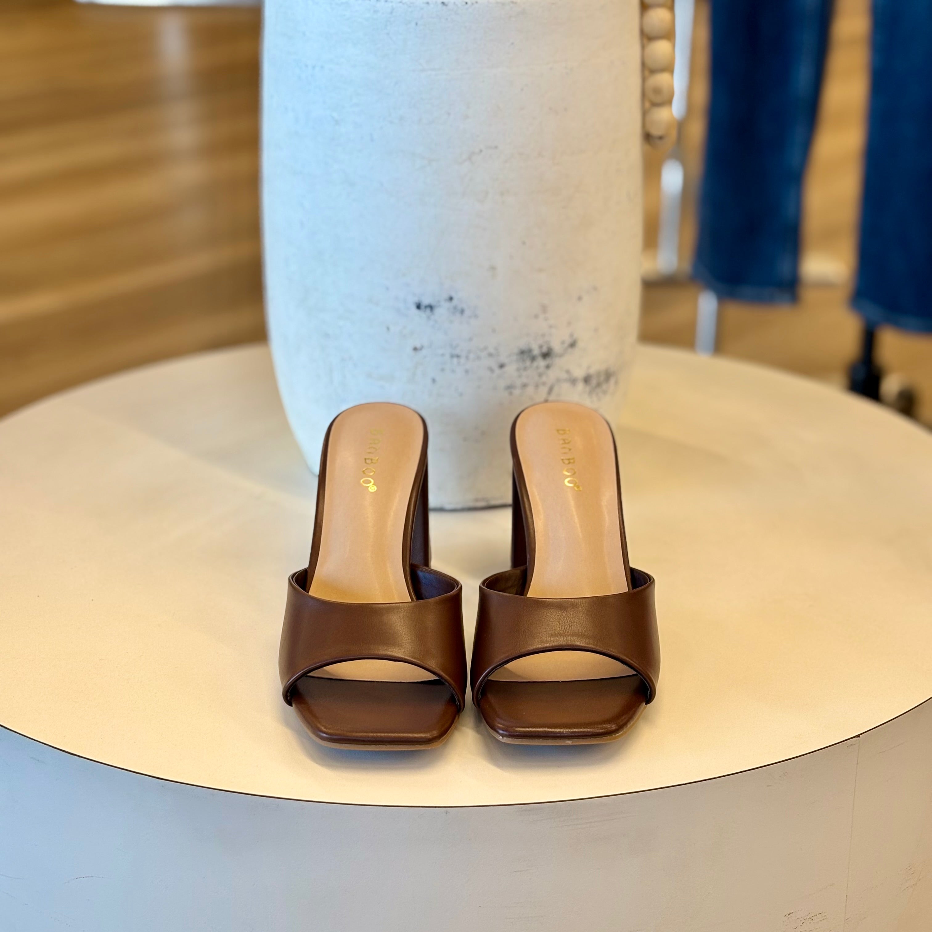 Evelyn Heels (Brown)