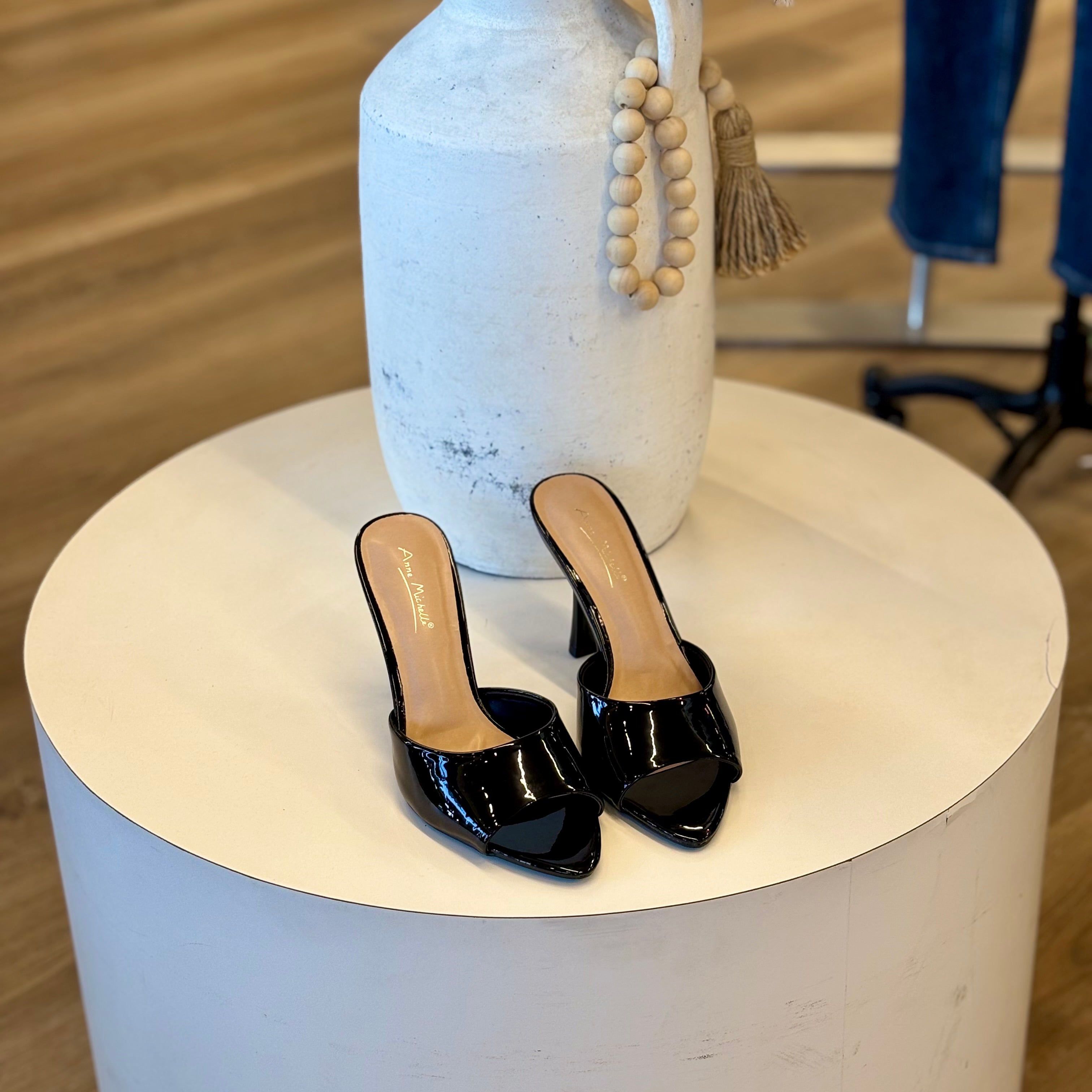 Mila Heels (Black)