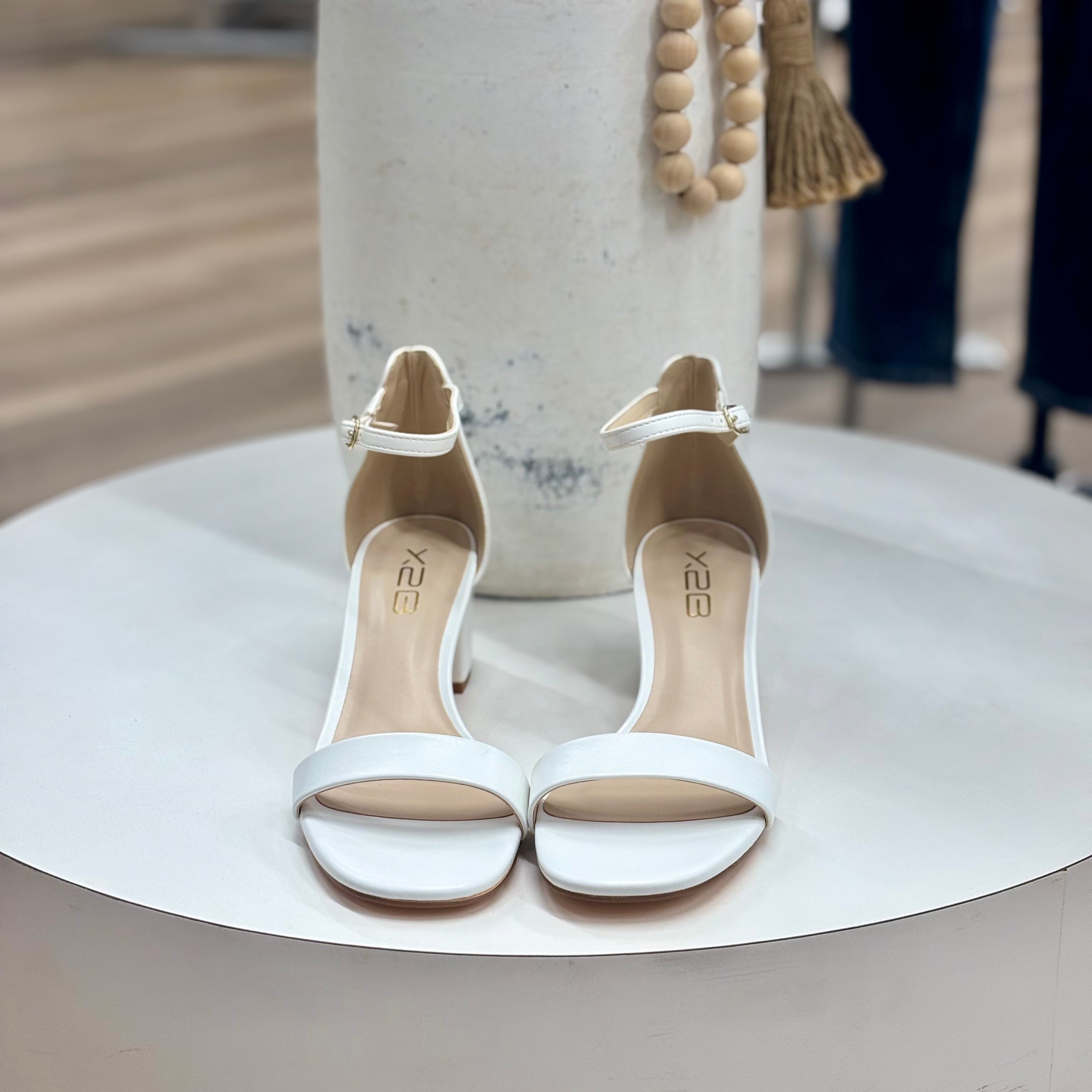 Reyna heels (white)