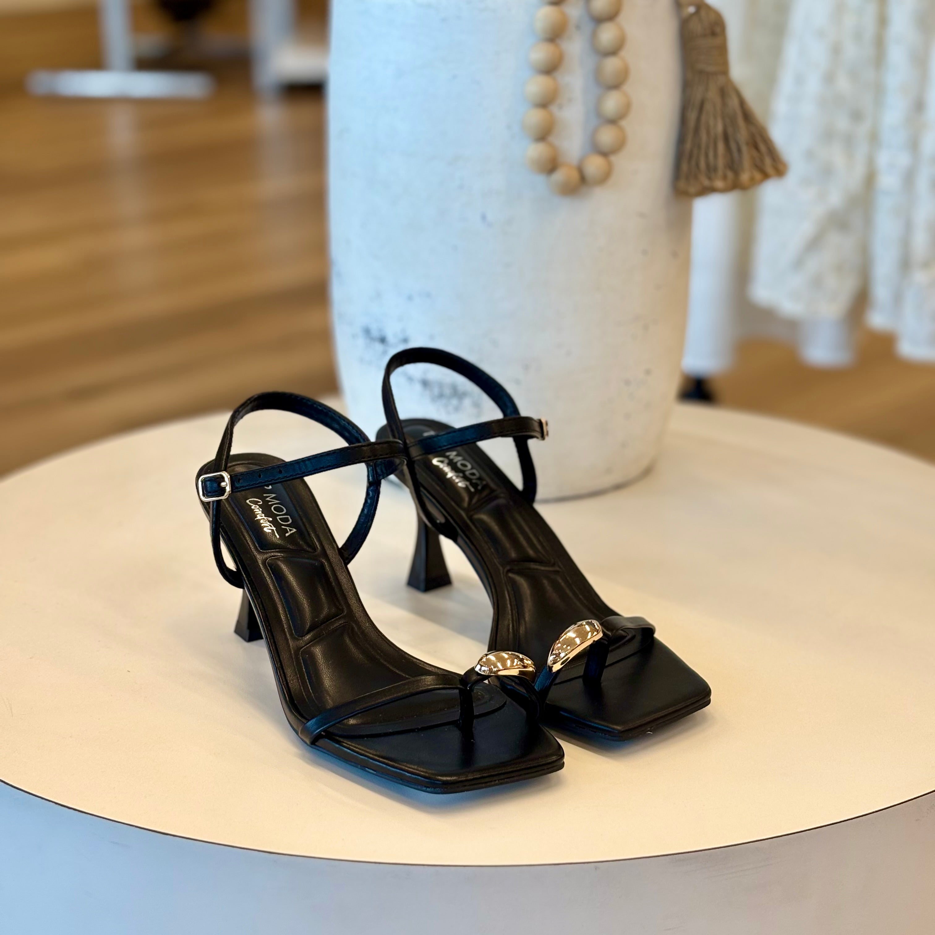 Stacey Heels (Black)