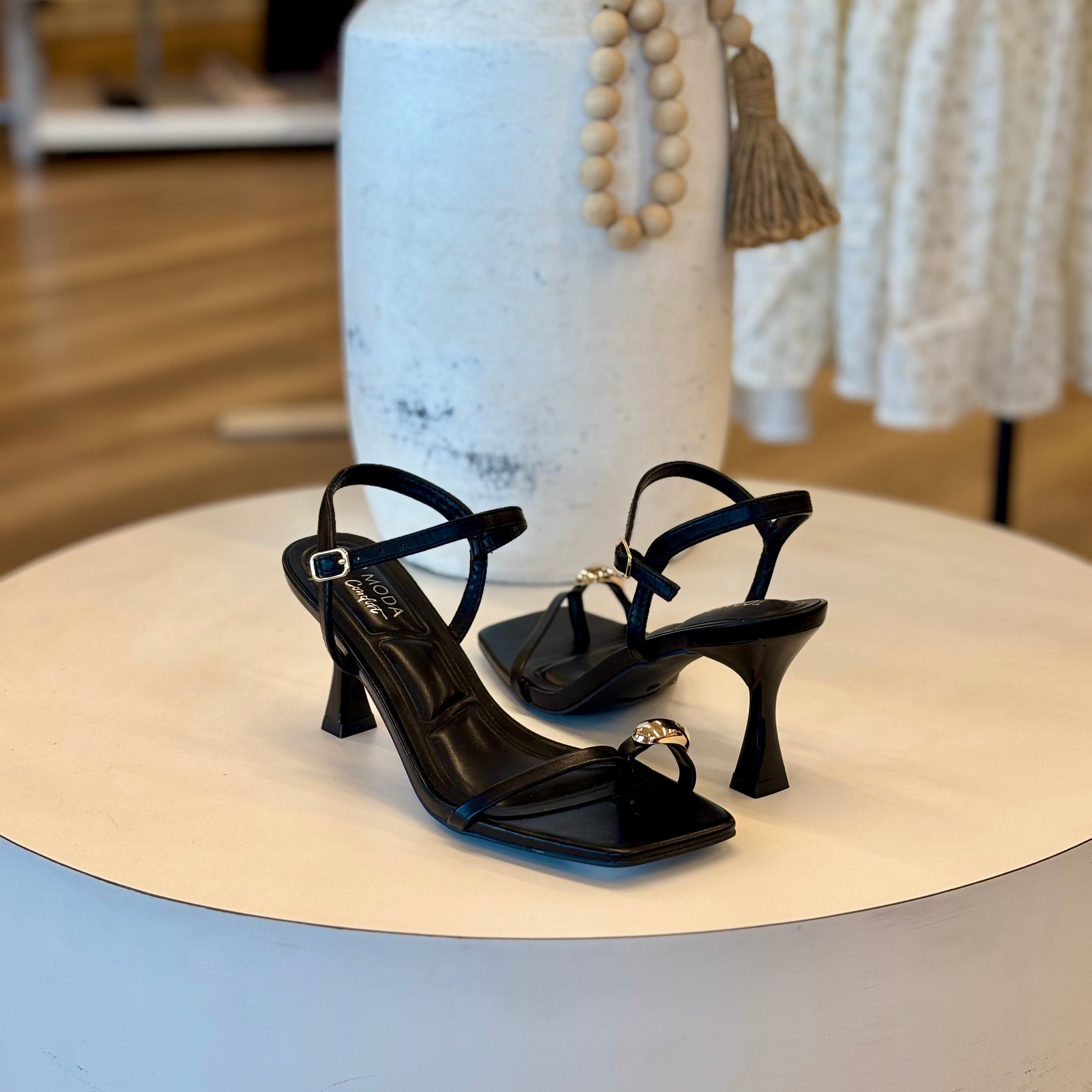 Stacey Heels (Black)