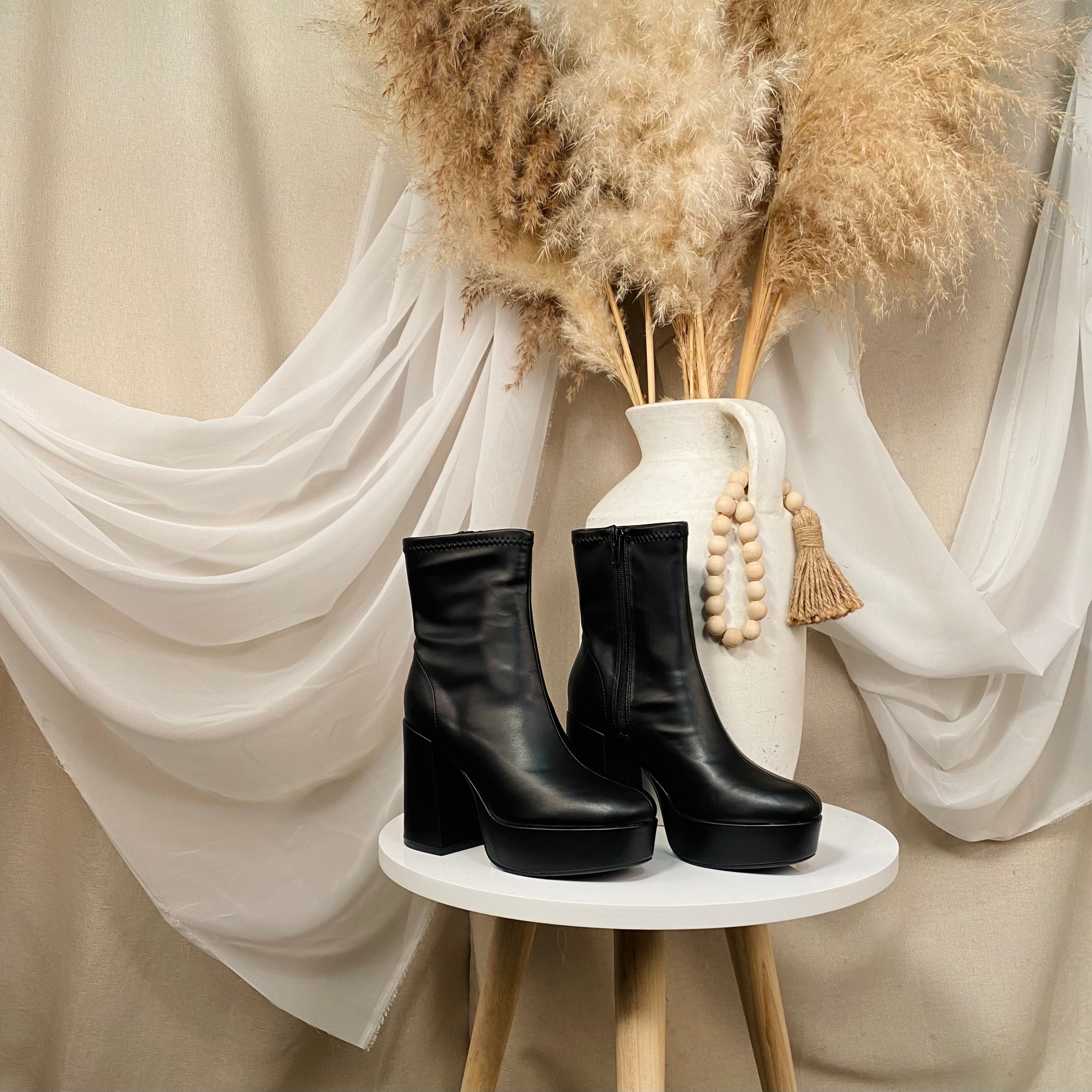 Isaiah Booties (Black)