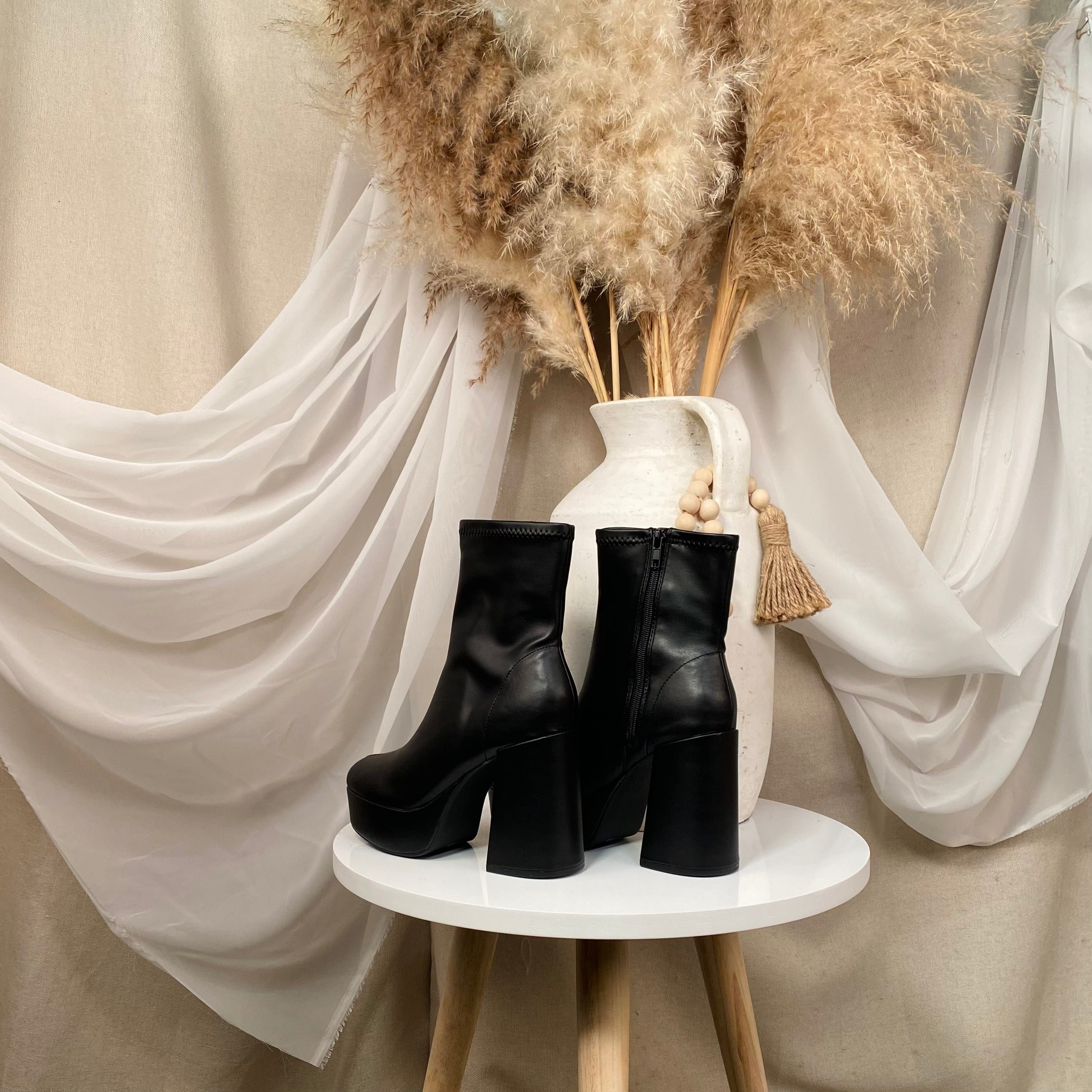 Isaiah Booties (Black)