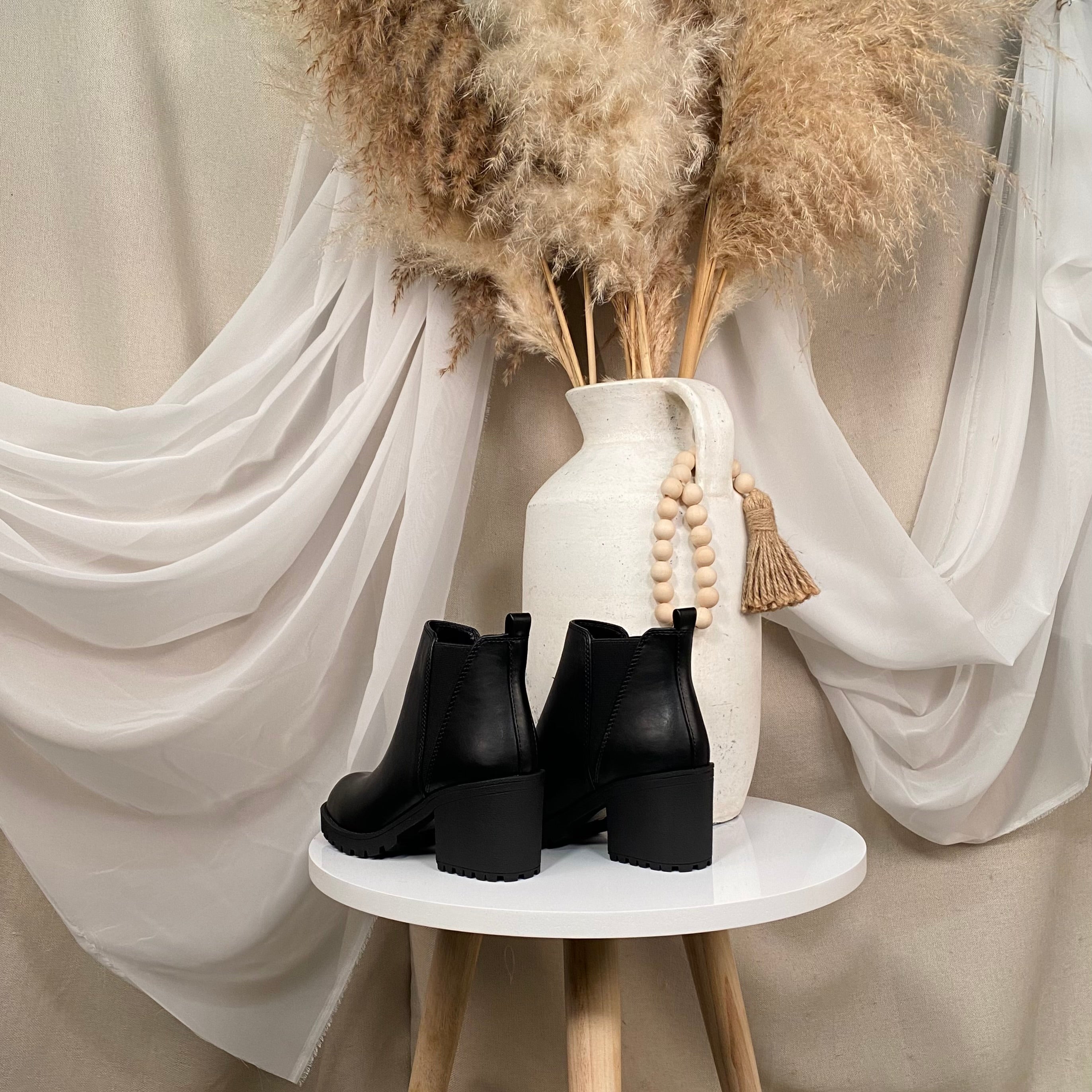 Kevin Booties (Black)