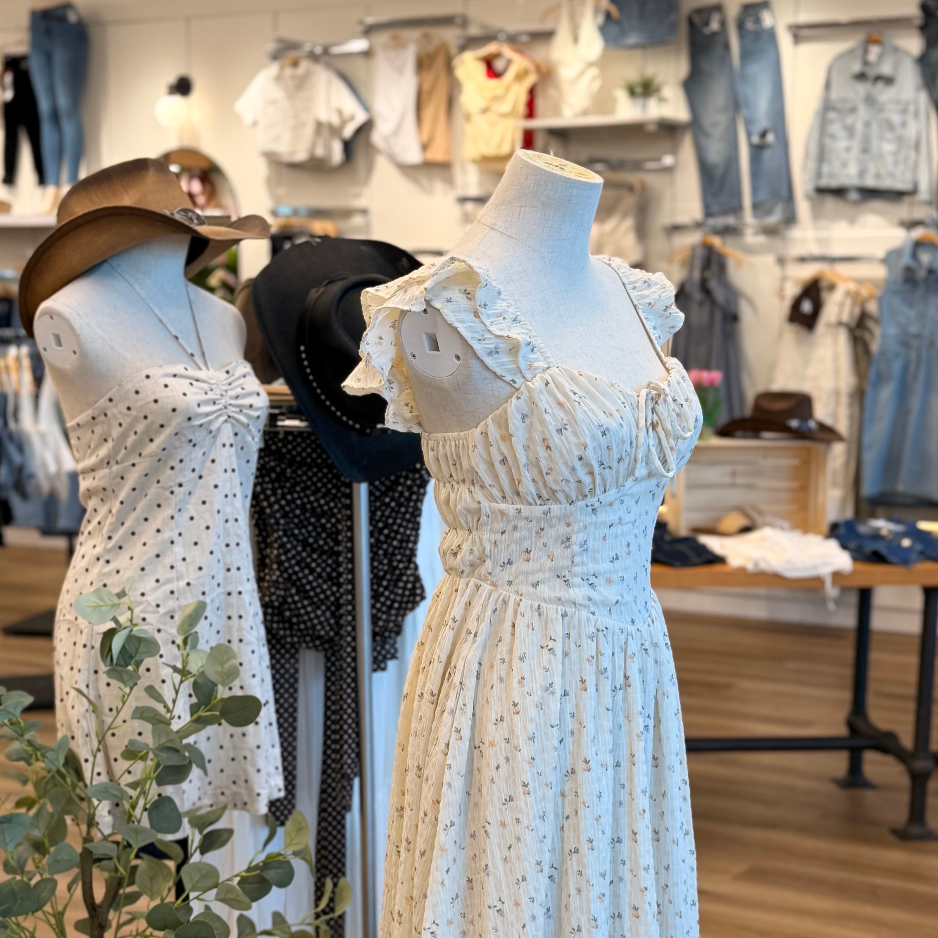 Brandy Floral Dress (Cream)