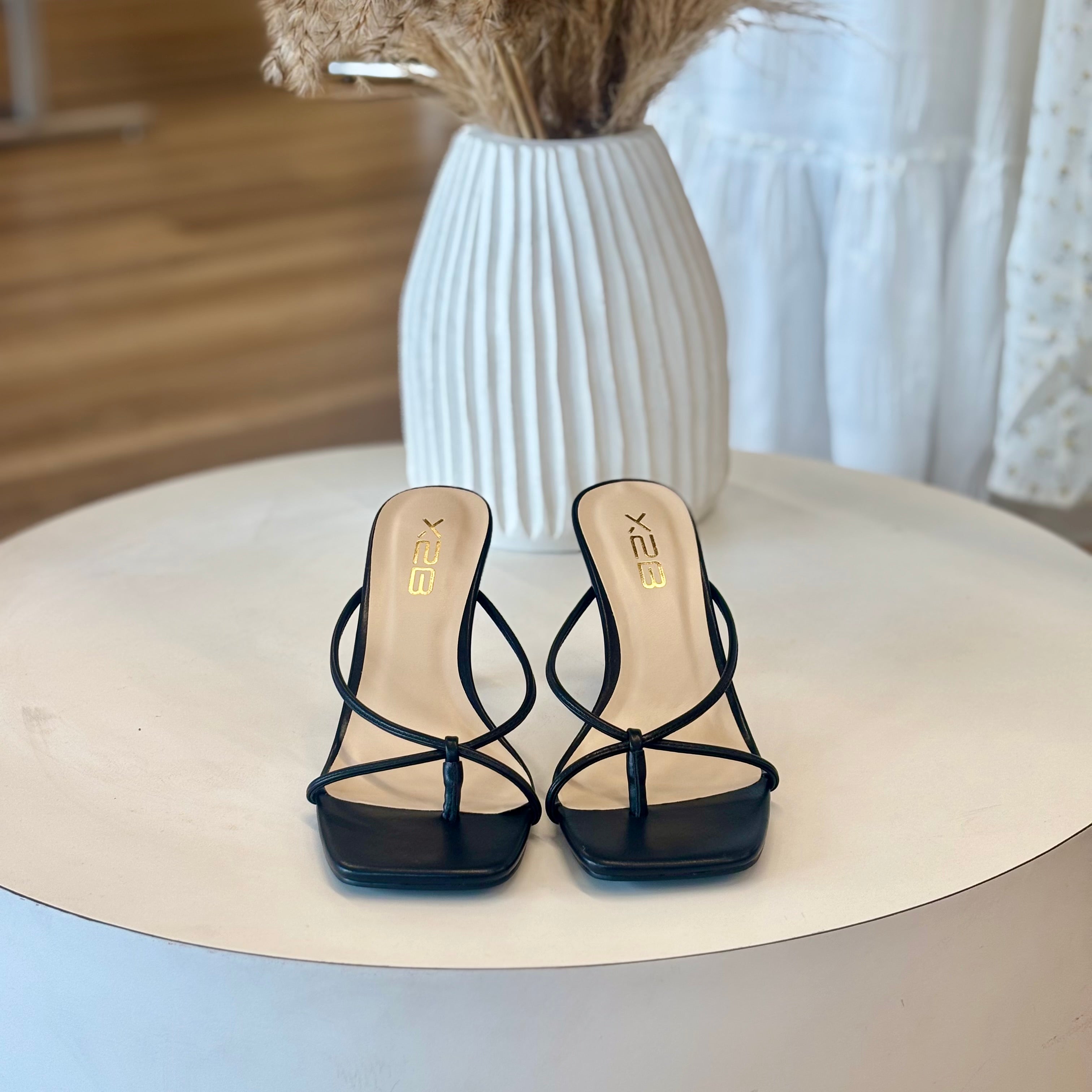 Liam Heels (Black)