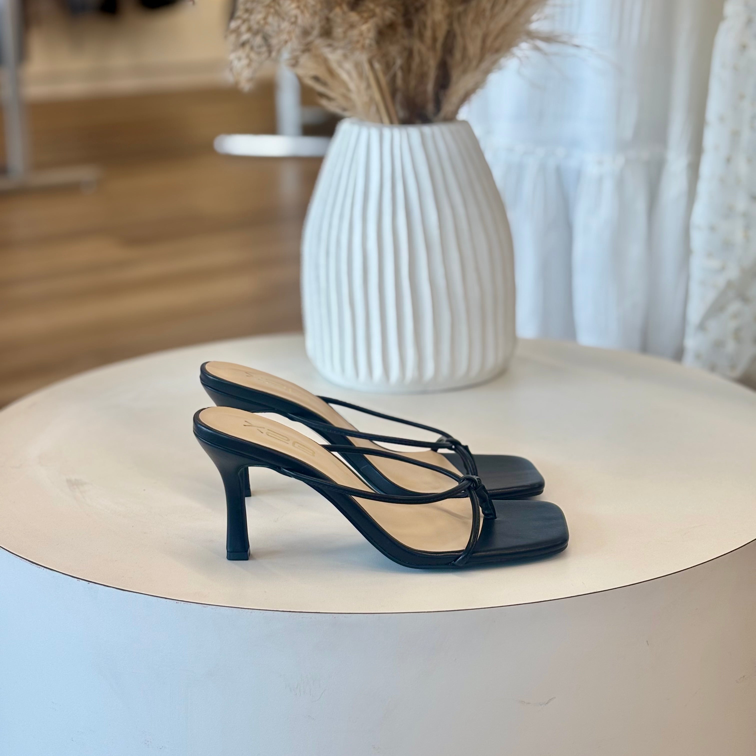 Liam Heels (Black)