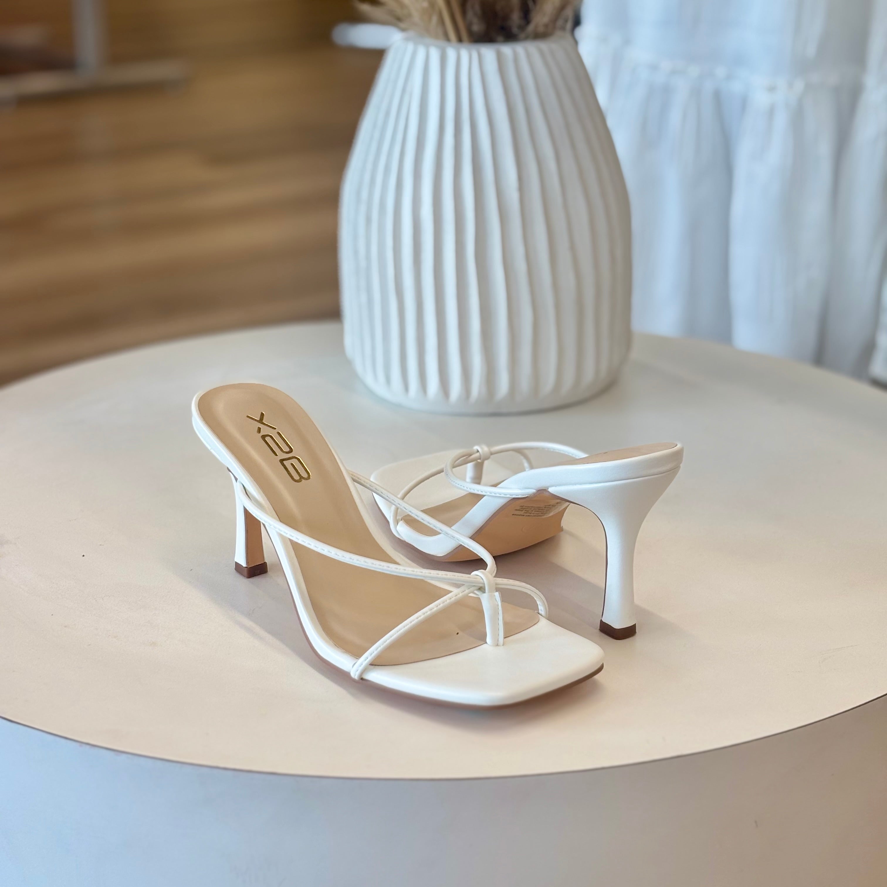Liam Heels (White)
