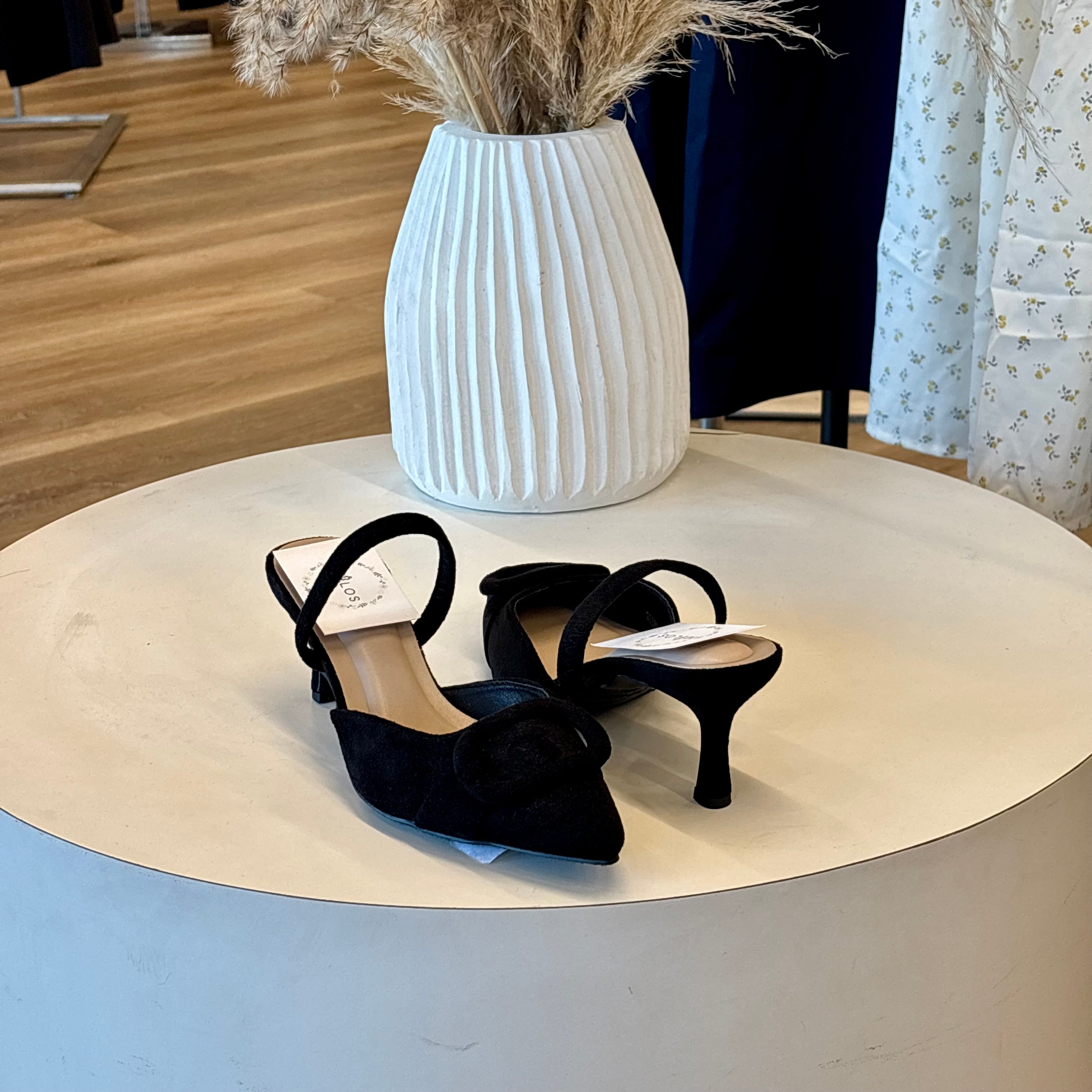 Ezra Heels (Black)