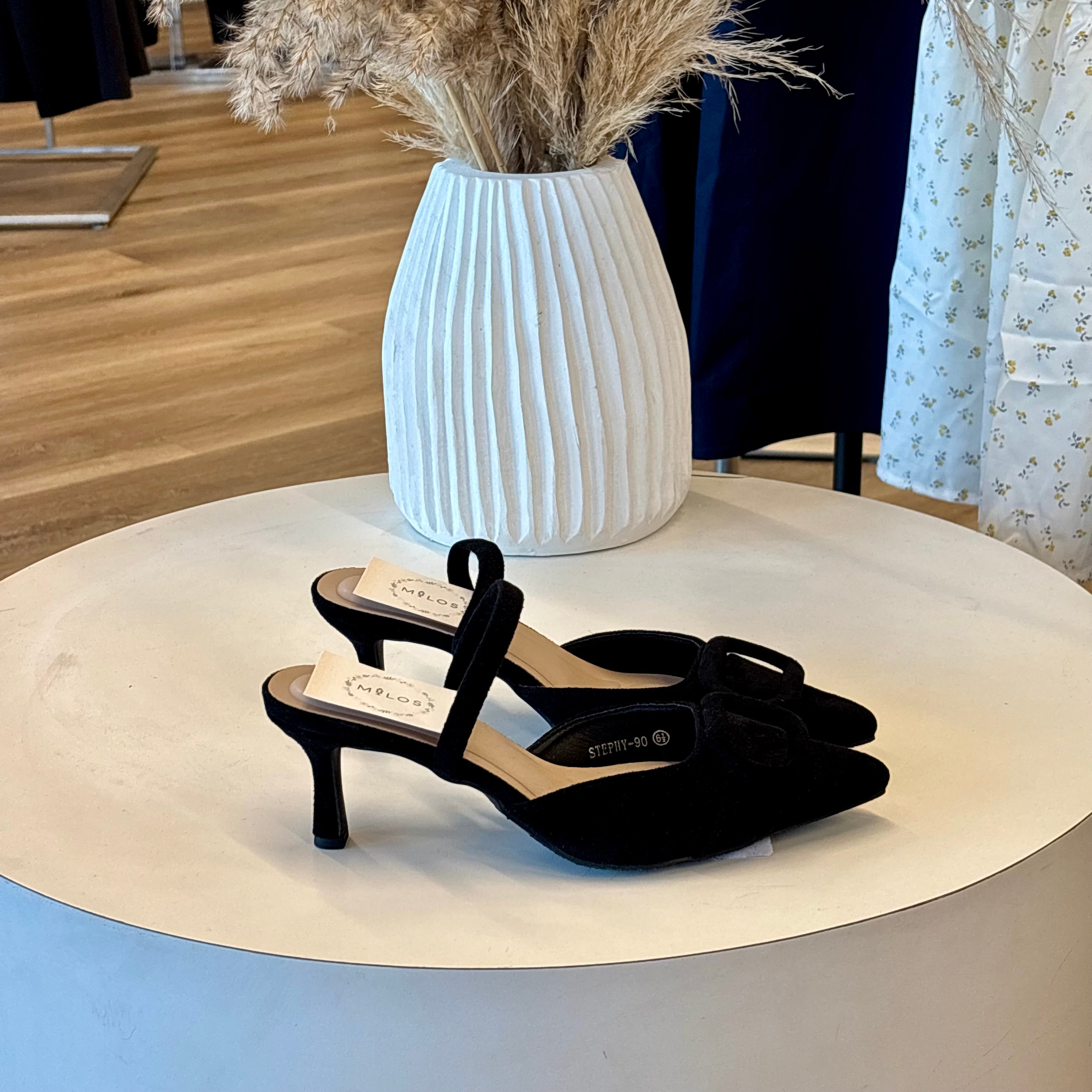 Ezra Heels (Black)