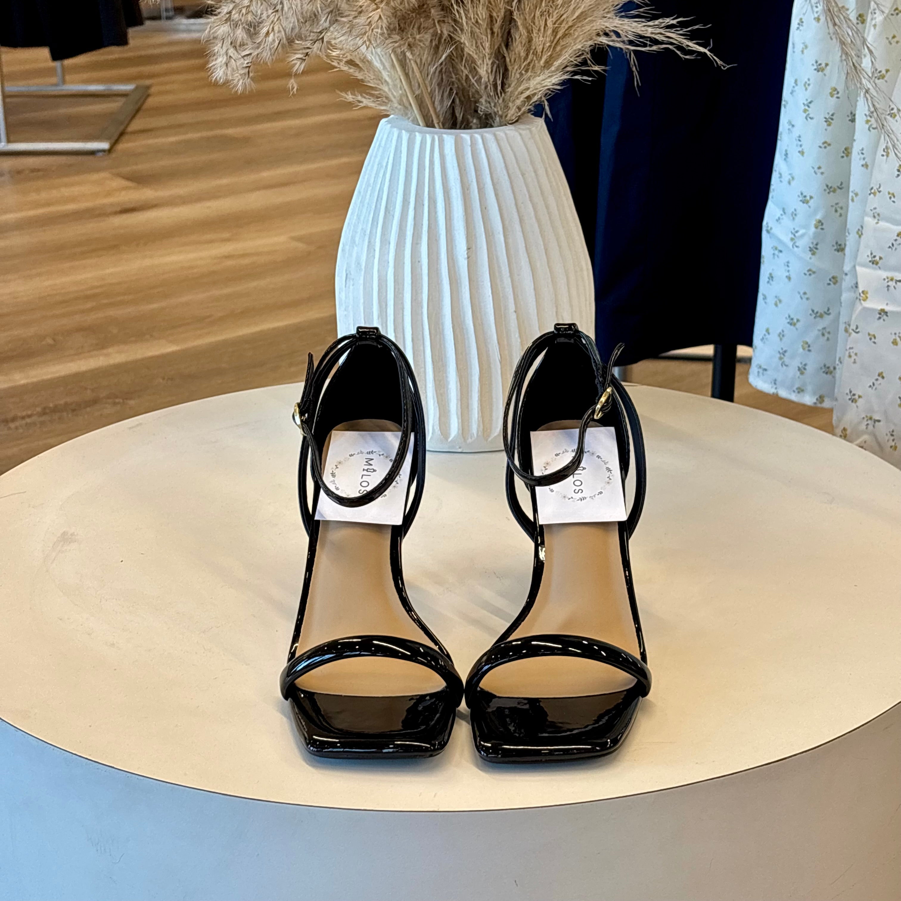 Janet Heels (Black)
