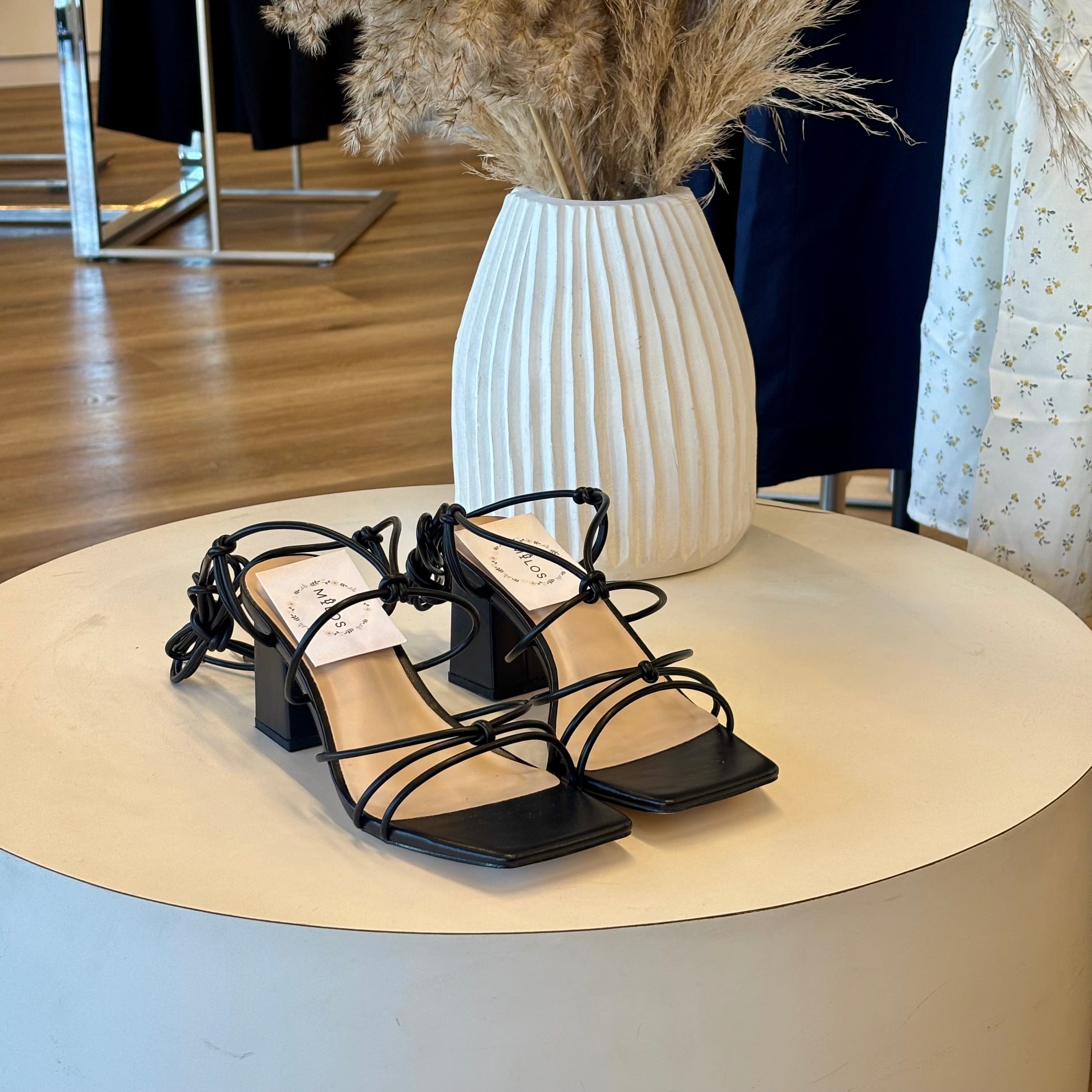 Jennifer Heels (Black)