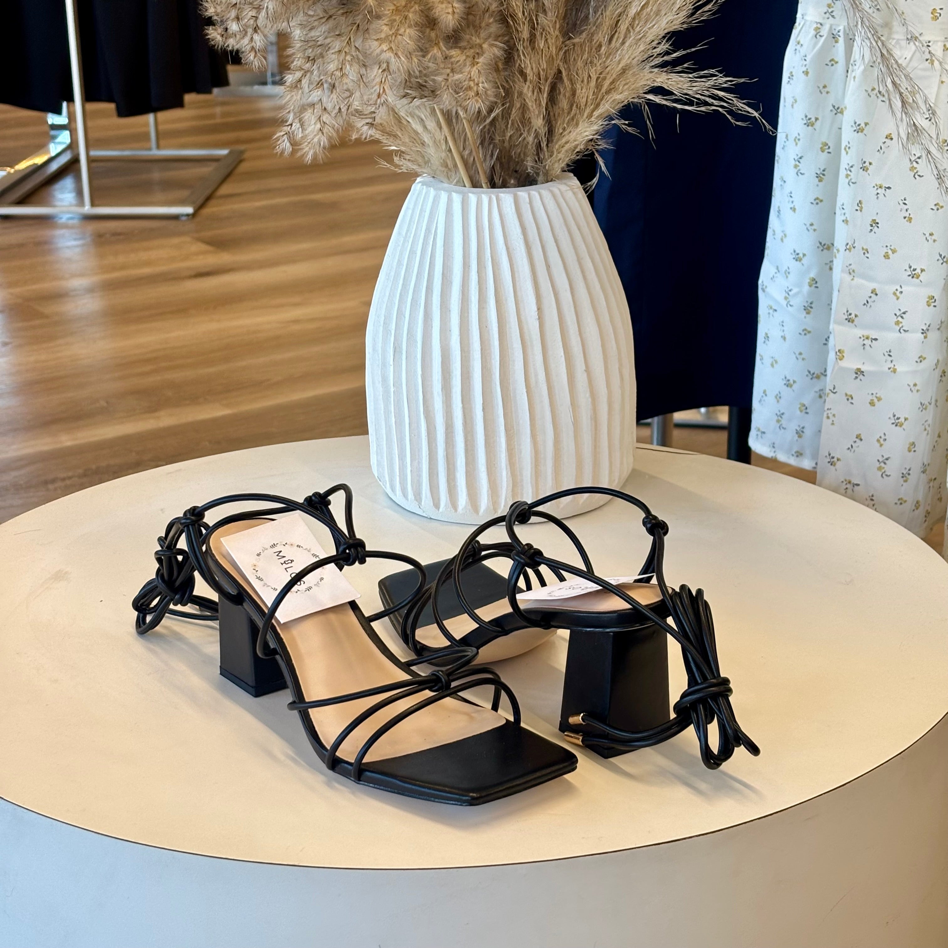 Jennifer Heels (Black)