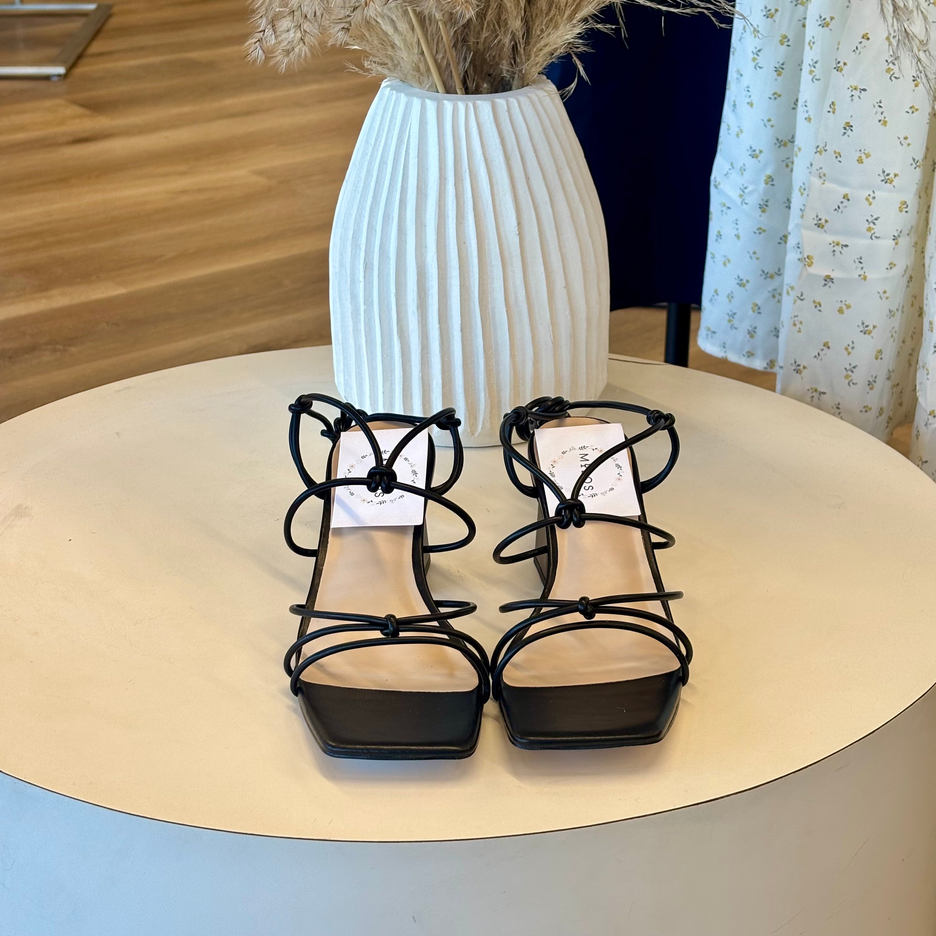 Jennifer Heels (Black)