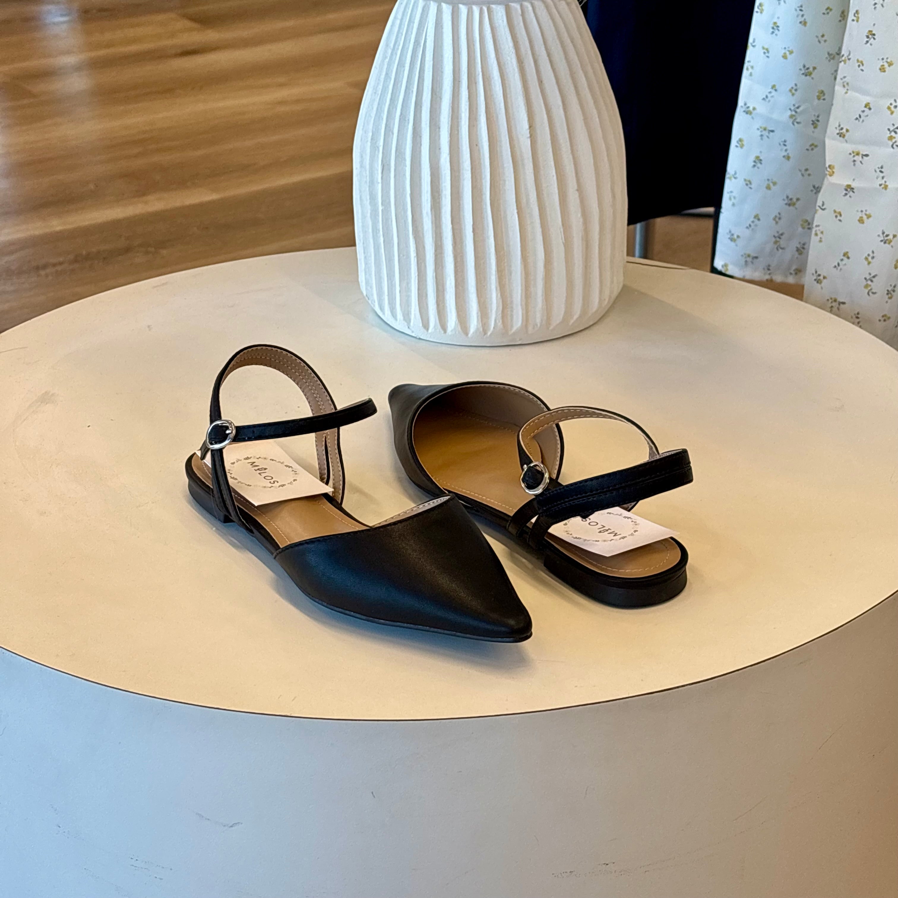 Jannette Flats (Black)