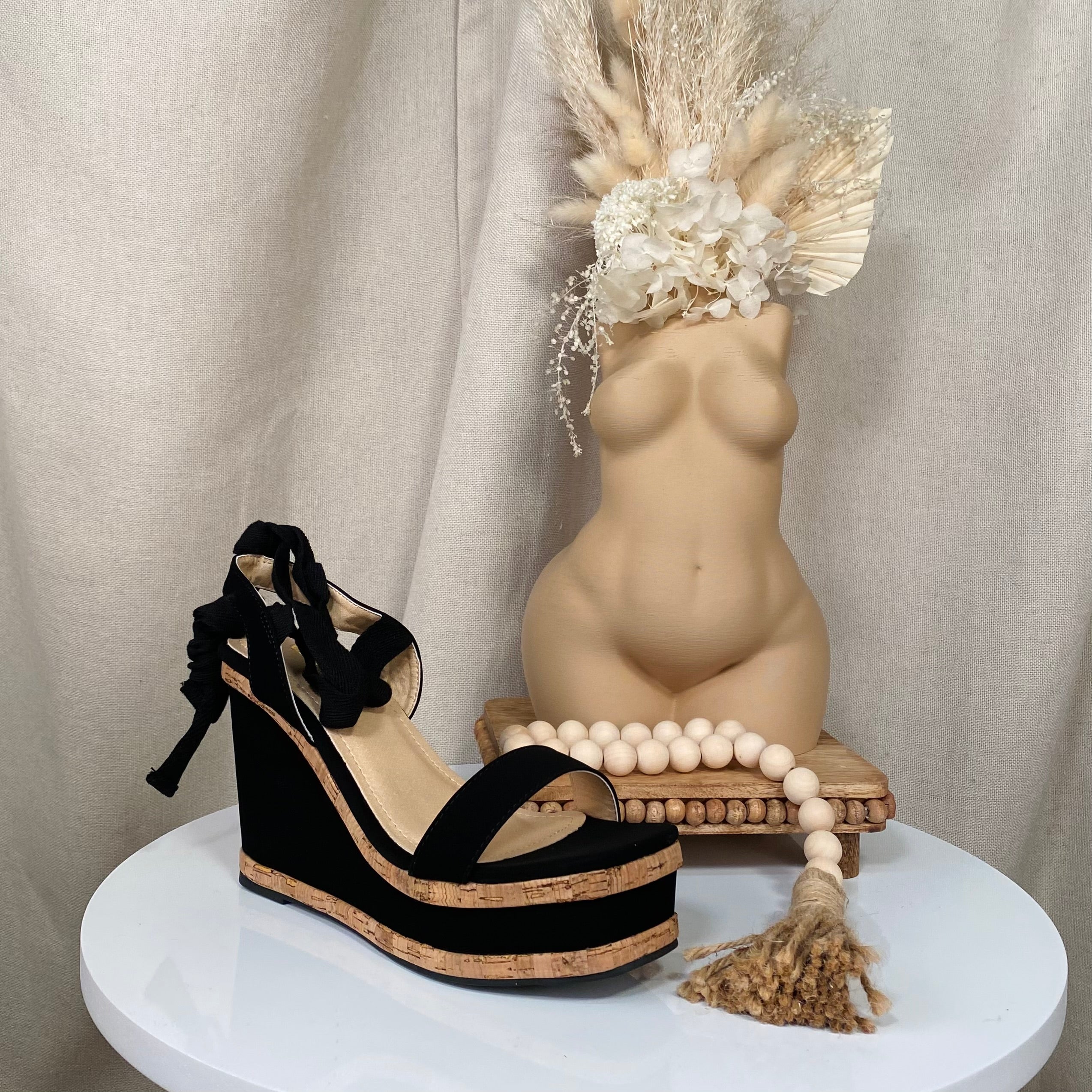 Bali Wedges (Black)