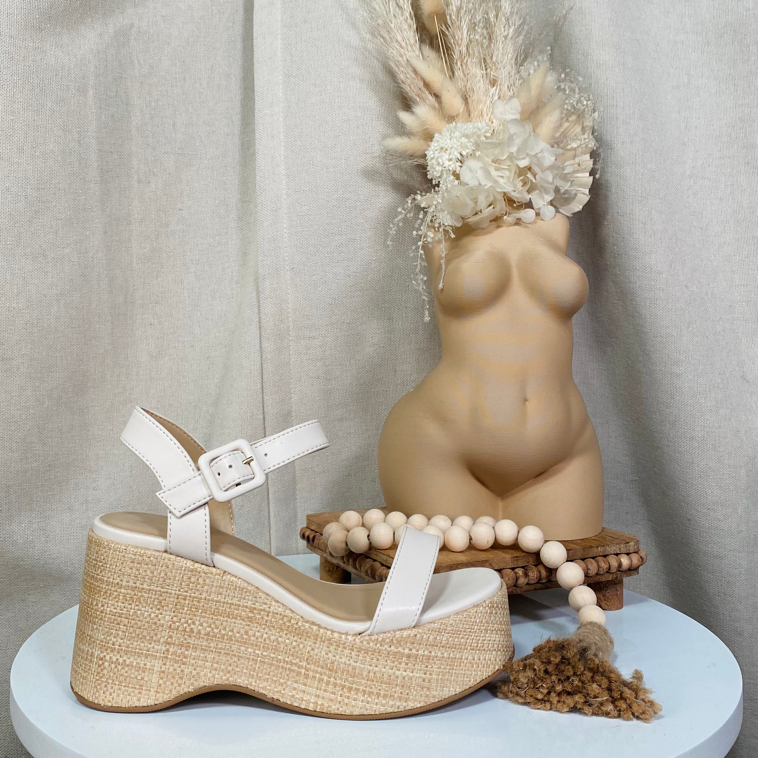 Lorelei Wedges (Bone)