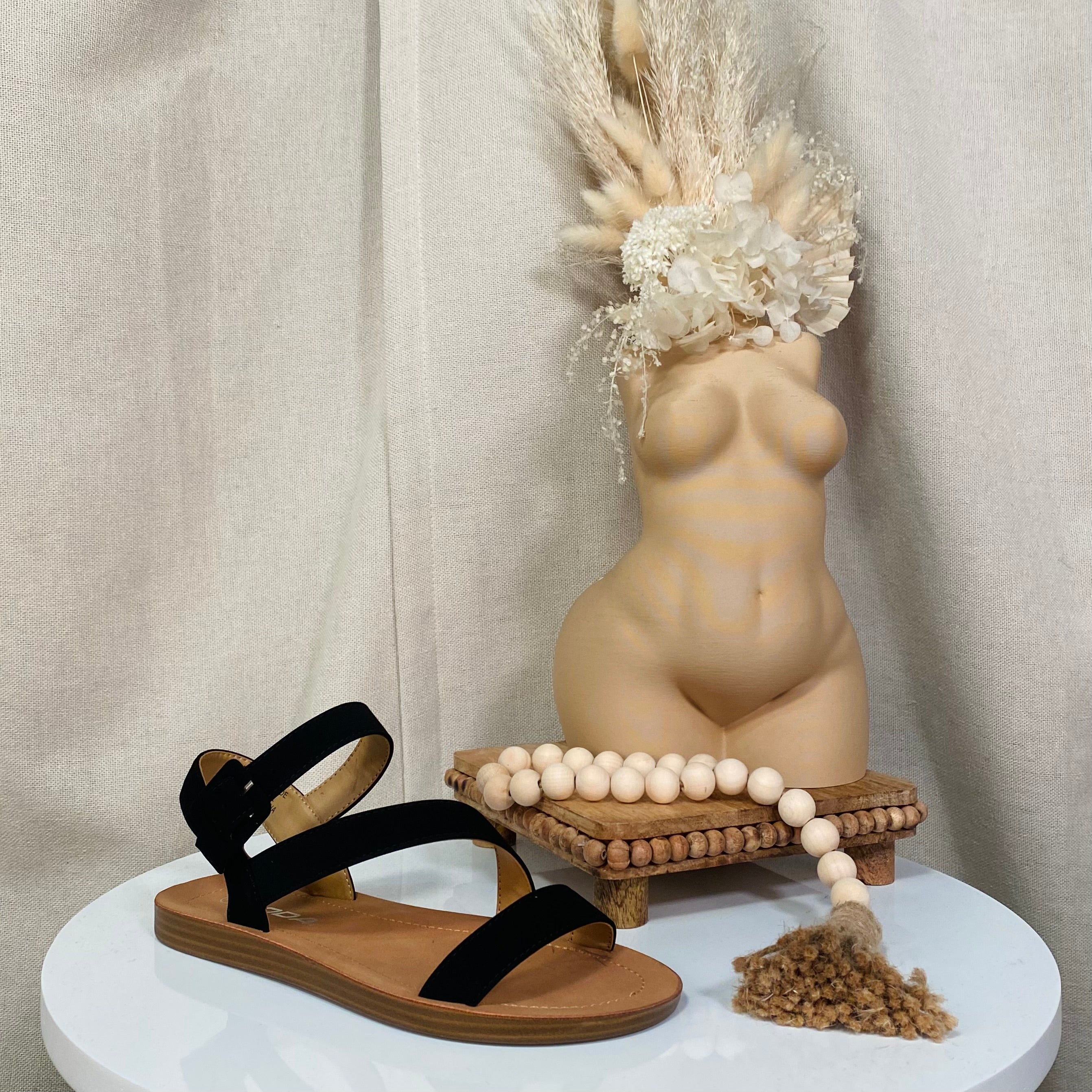 Catalina Sandals (Black)