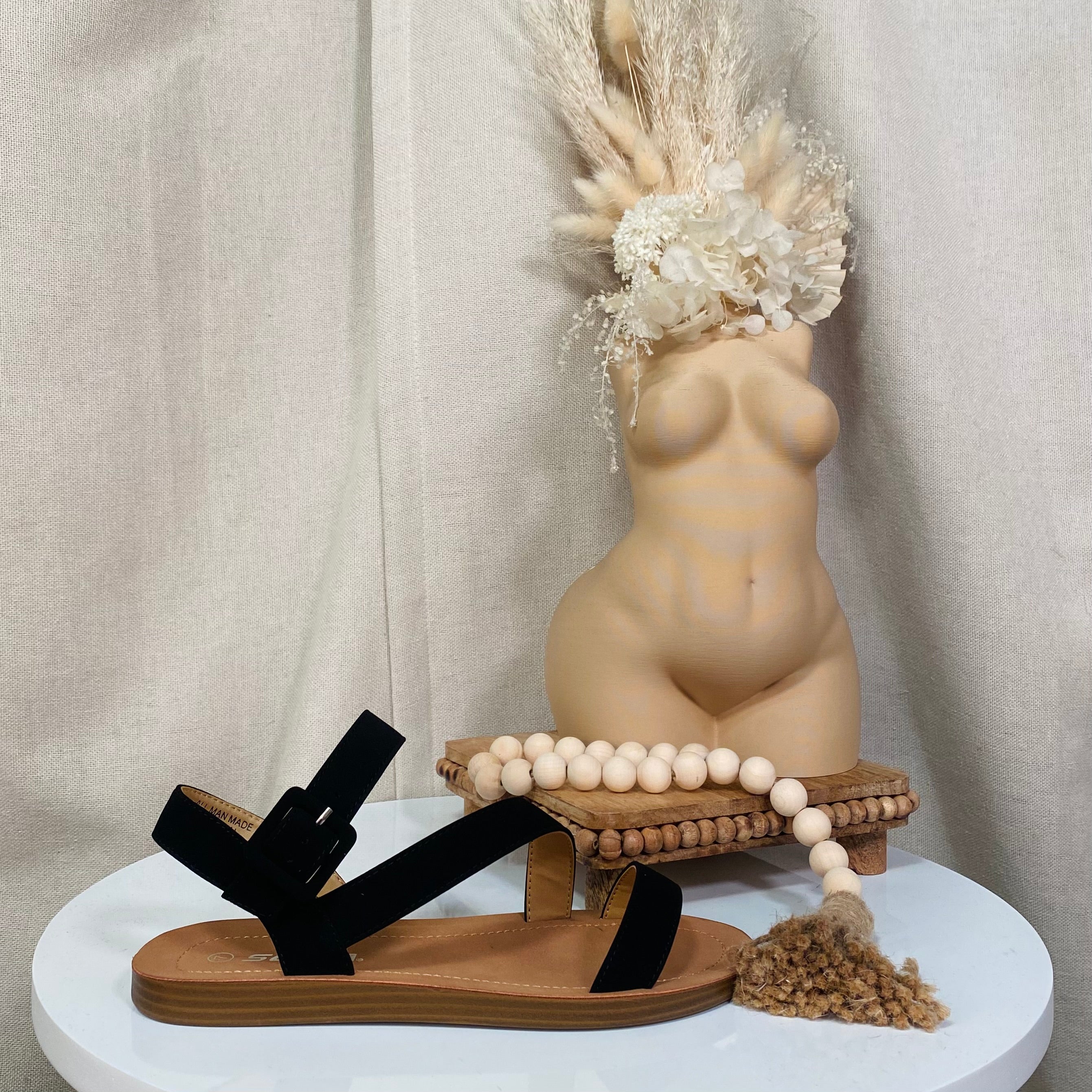 Catalina Sandals (Black)
