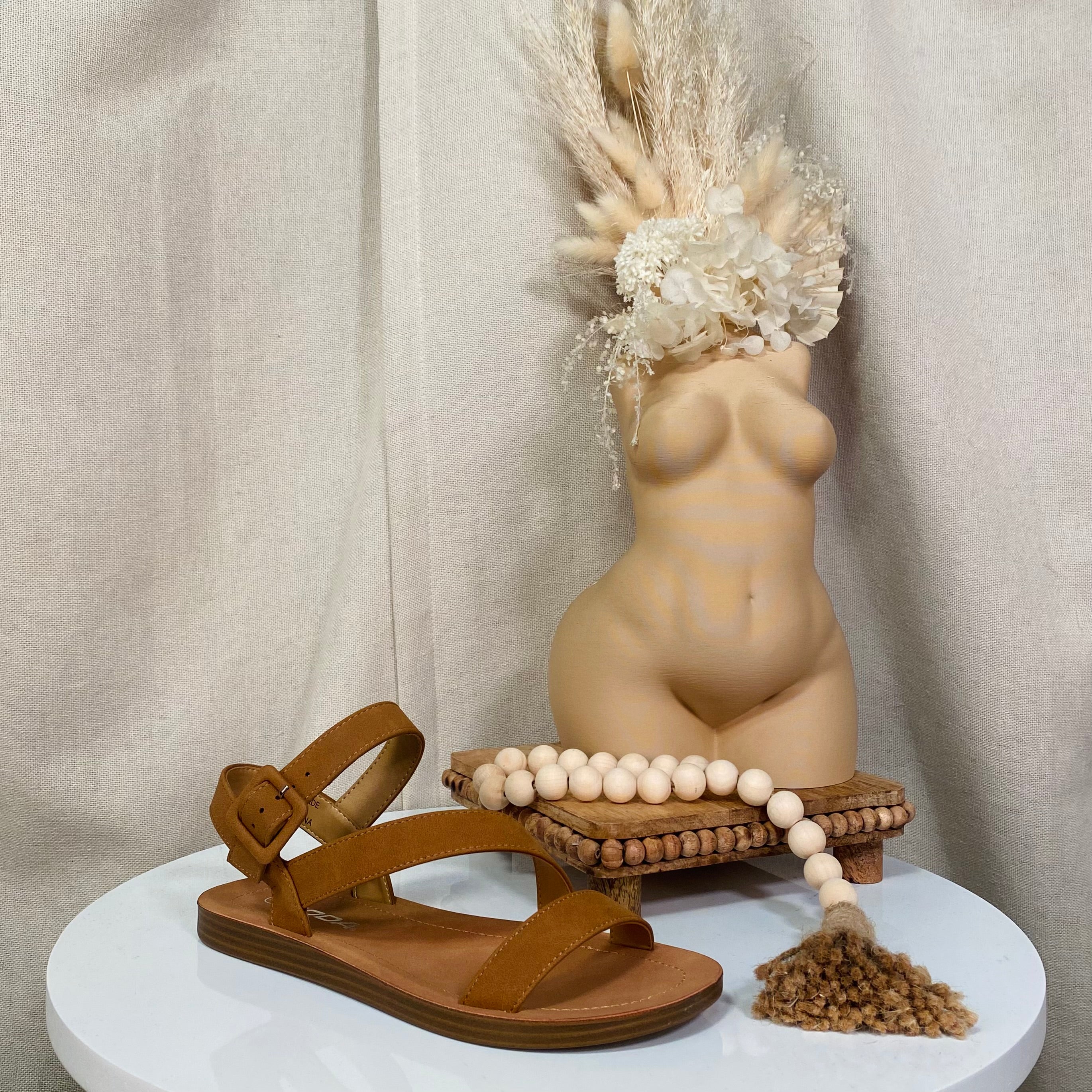 Catalina Sandals (Tan)