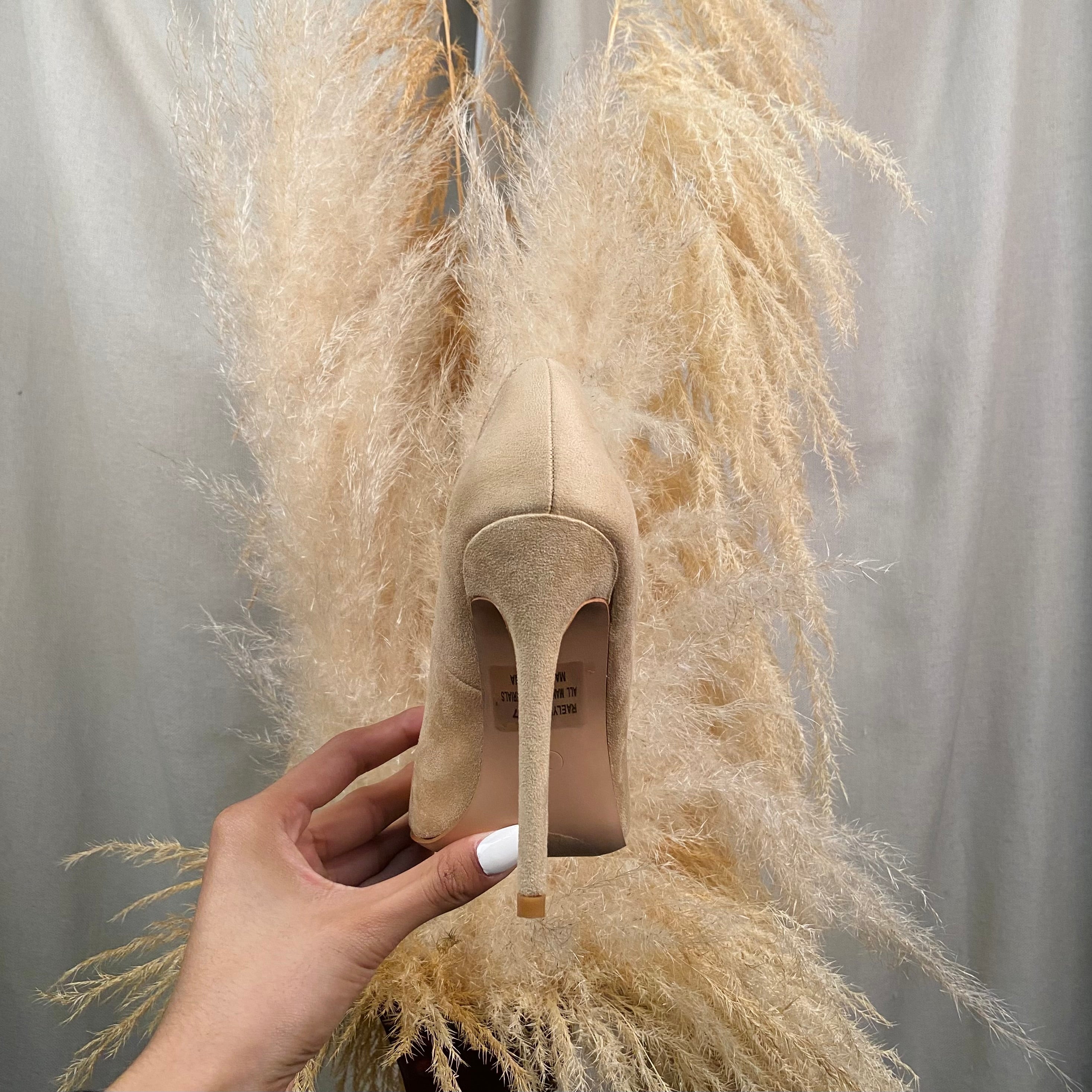 Drea Suede Heels (Nude)